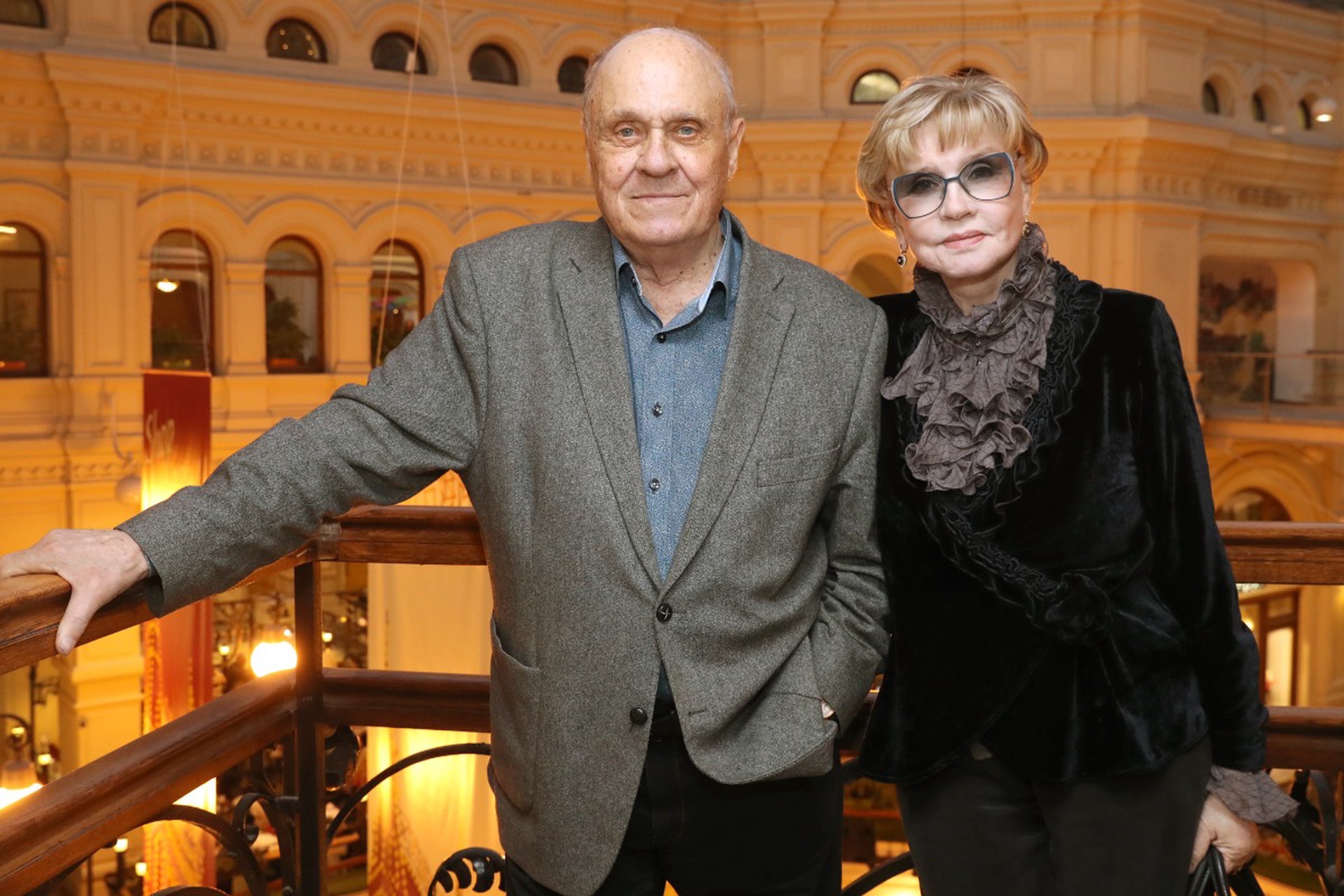 В Госдуме предложили назвать улицу в честь Меньшова и Алентовой