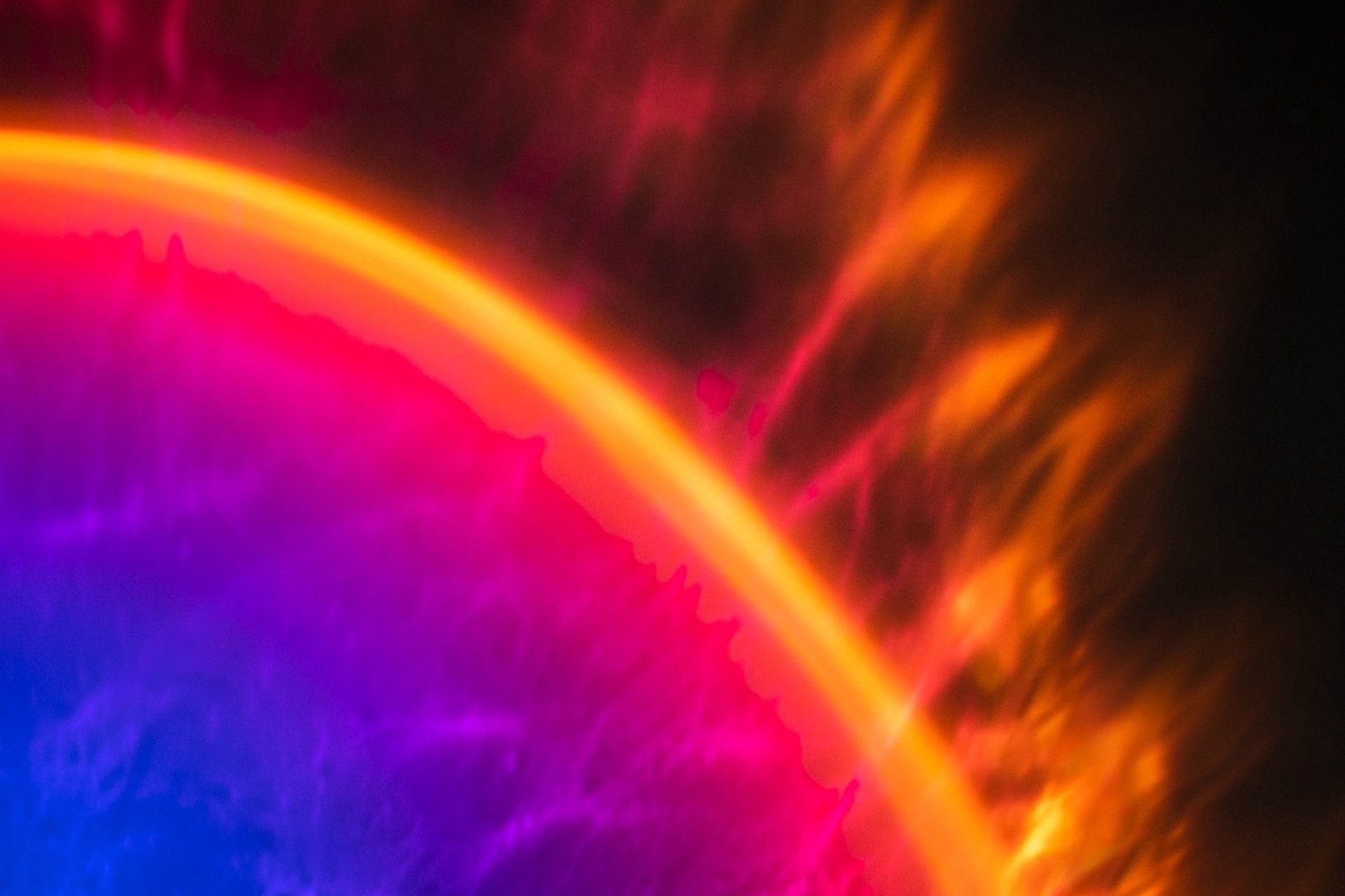 План спасения на день Х: как действовать до, во время и после магнитной бури