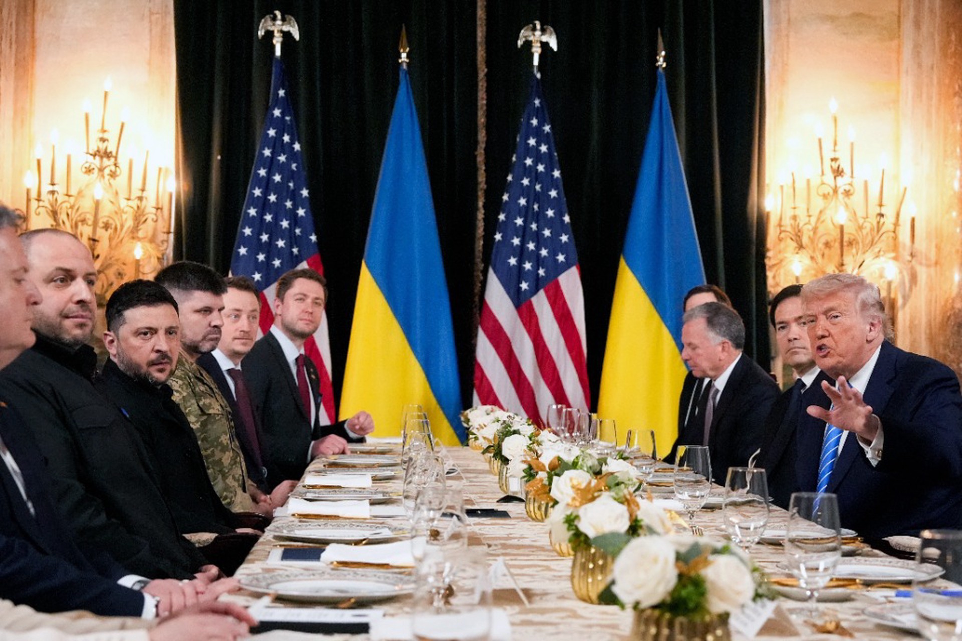 Как на Западе отреагировали на переговоры Трампа с Зеленским