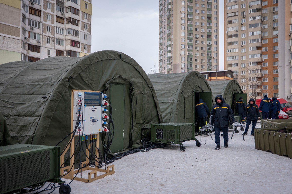Жителей Киева могут принудительно эвакуировать из города