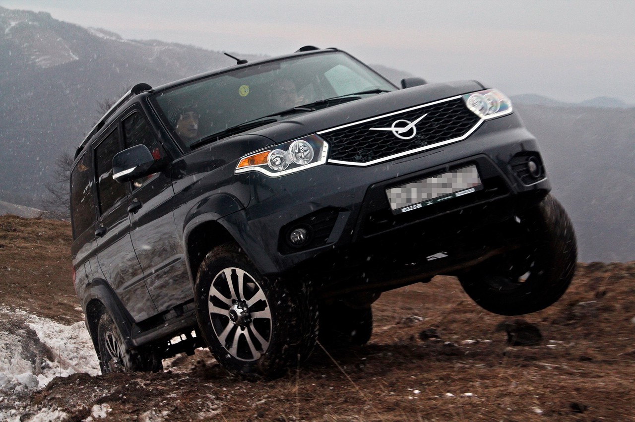 Убить нельзя кататься: обзор самых неубиваемых внедорожников с пробегом, которые все еще на ходу в 2026 году