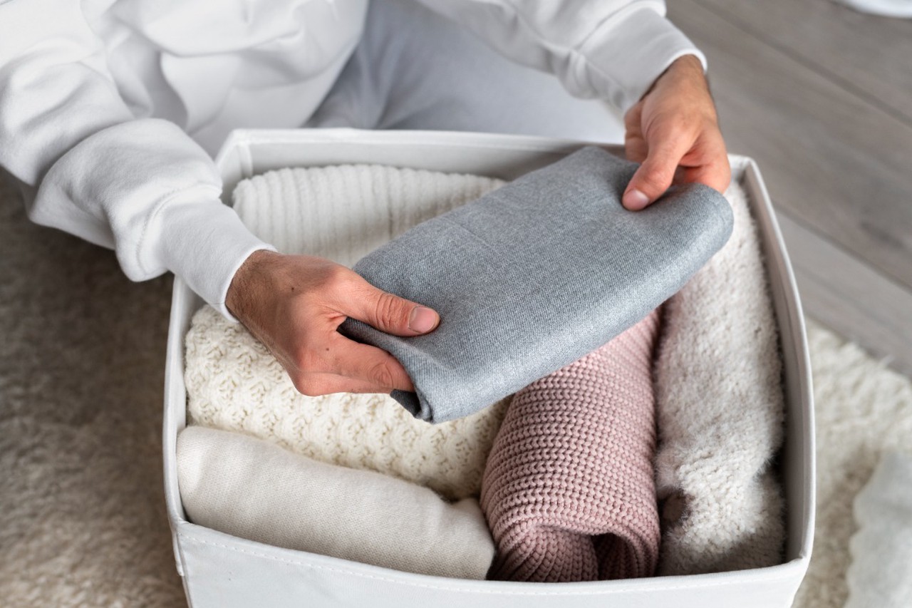 Не спешите выбрасывать: как починить любимую вещь так, что никто и не заметит