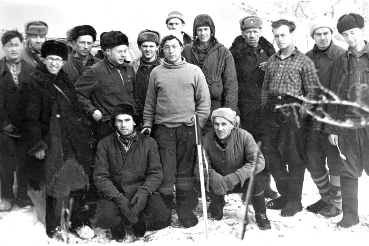 Безрассудный турист или хладнокровный шпион: кем на самом деле был лидер погибшей тургруппы Дятлова