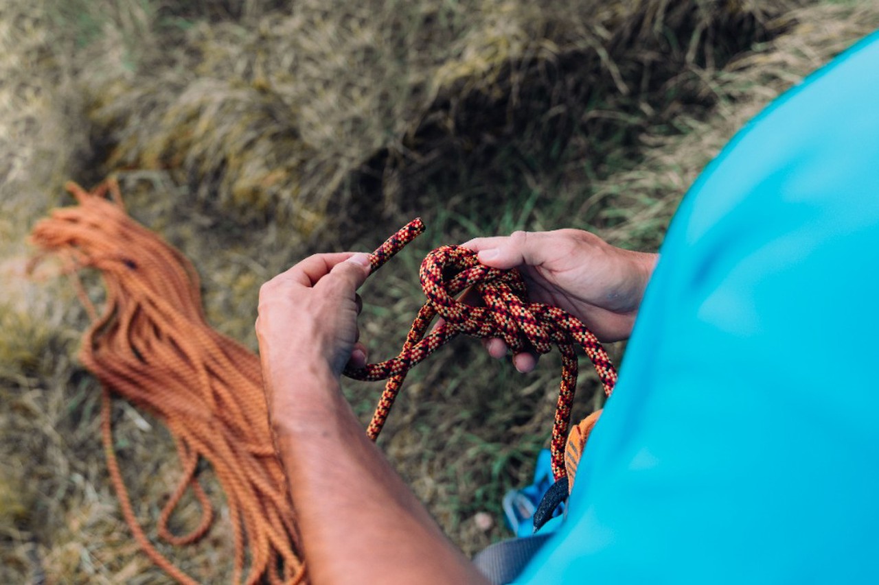 Пакет молока и две спички: семь базовых навыков выживания, которые могут спасти тебе жизнь в городе