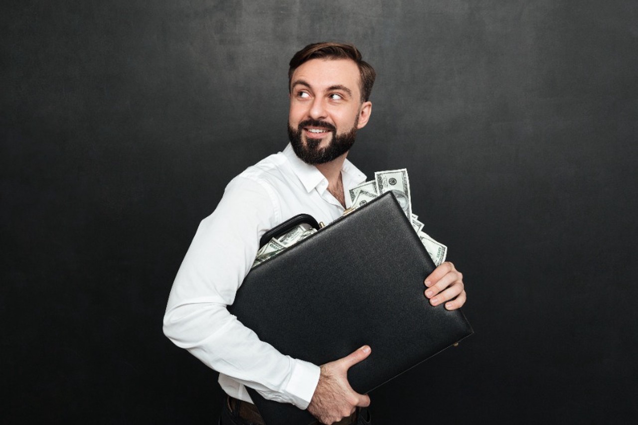 Деньги в звездах: три астрологических показателя финансовой удачи