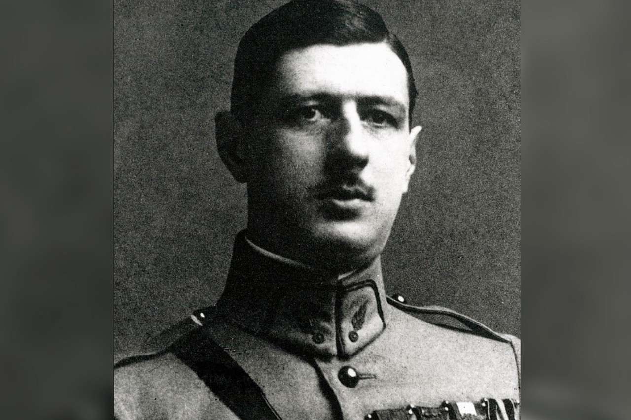 От военного теоретика до лидера Сопротивления: как Шарль де Голль шокировал СССР