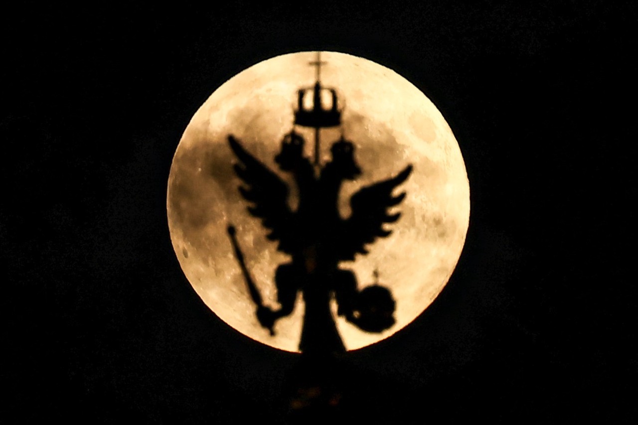 Тайна «кровавой луны червя»: что скрывают древние мифы и современные астрологи