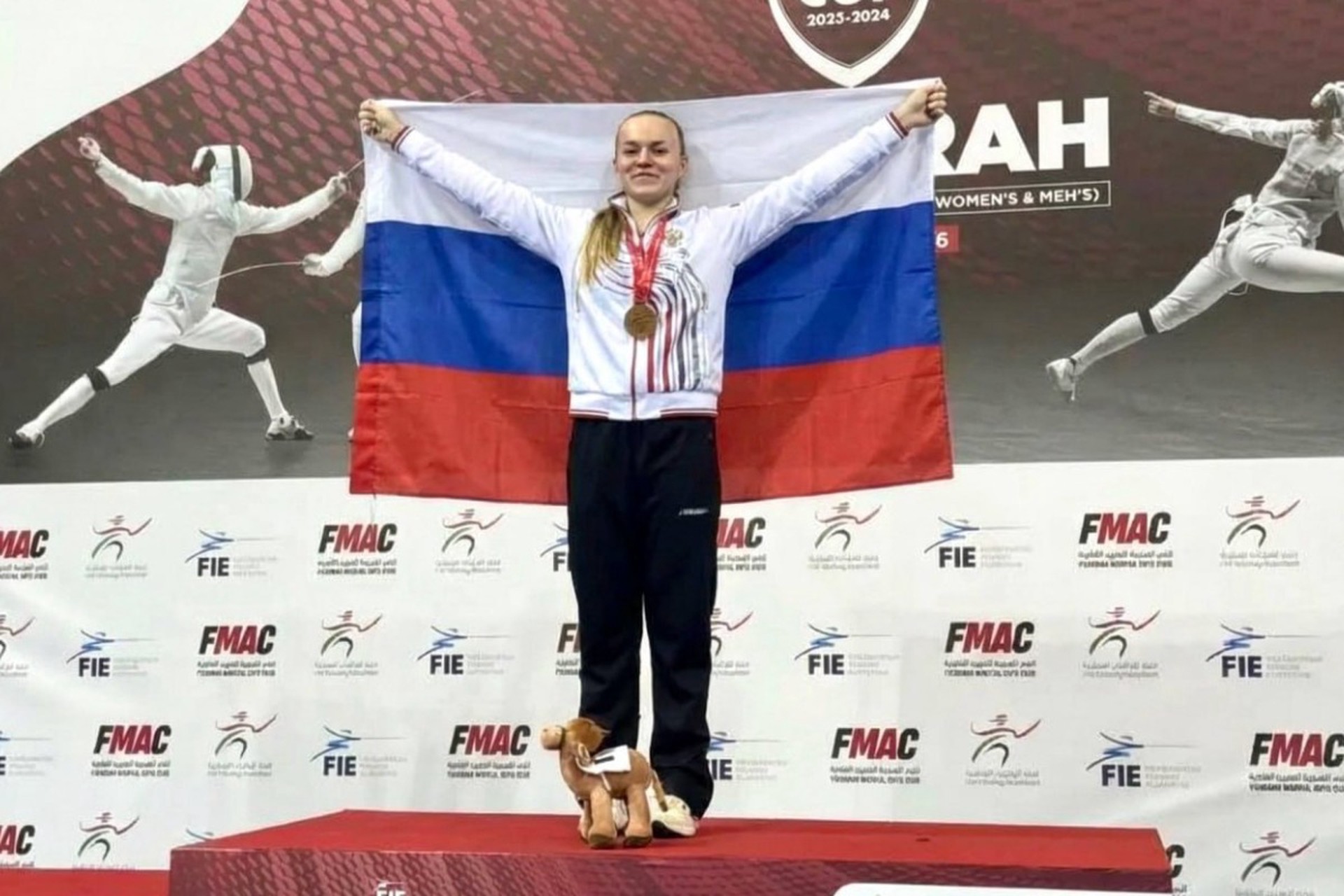 Российская рапиристка завоевала золото на этапе Кубка мира