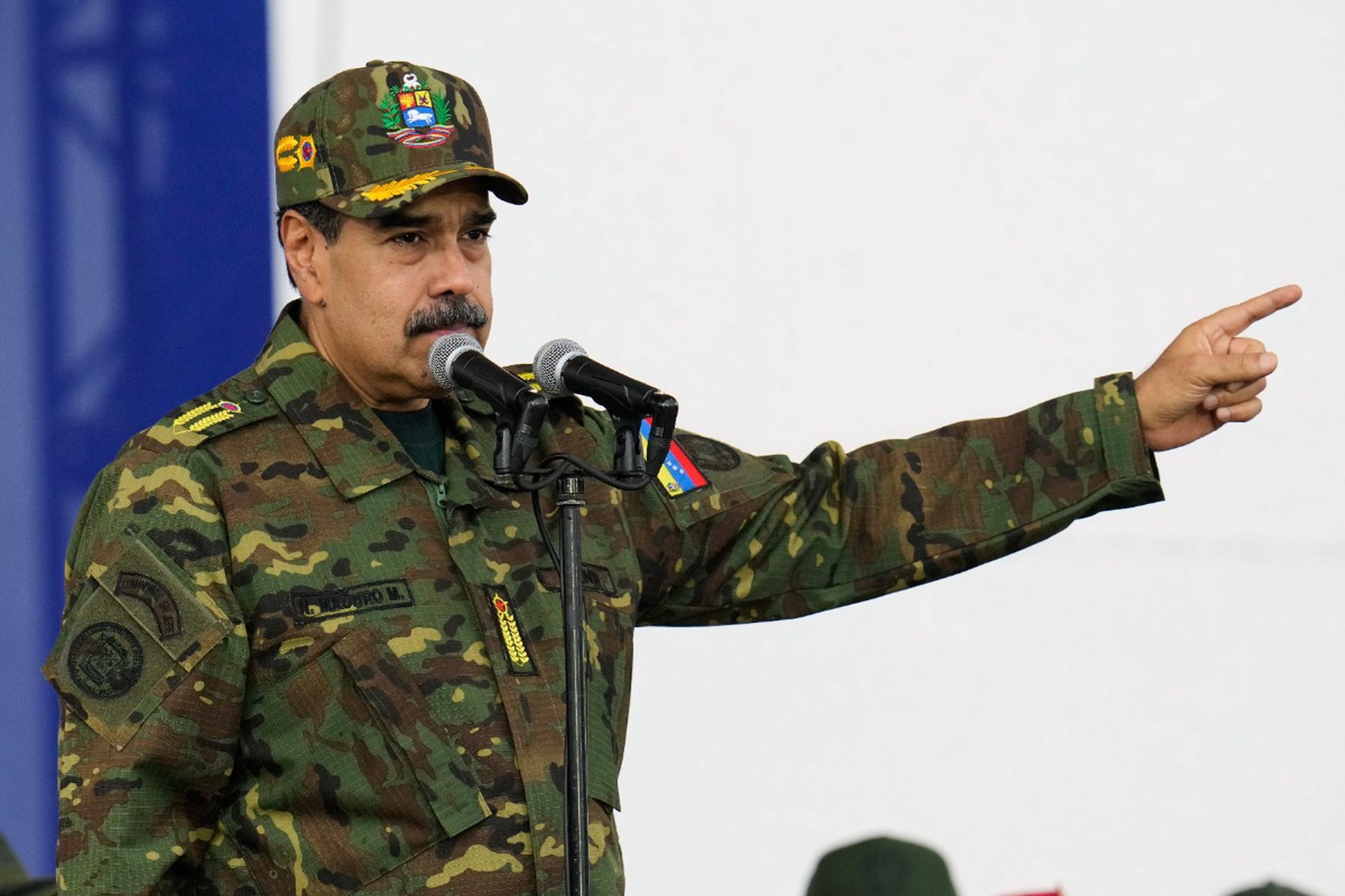 Мадуро вместе с женой был захвачен: что известно о ударах США по Венесуэле