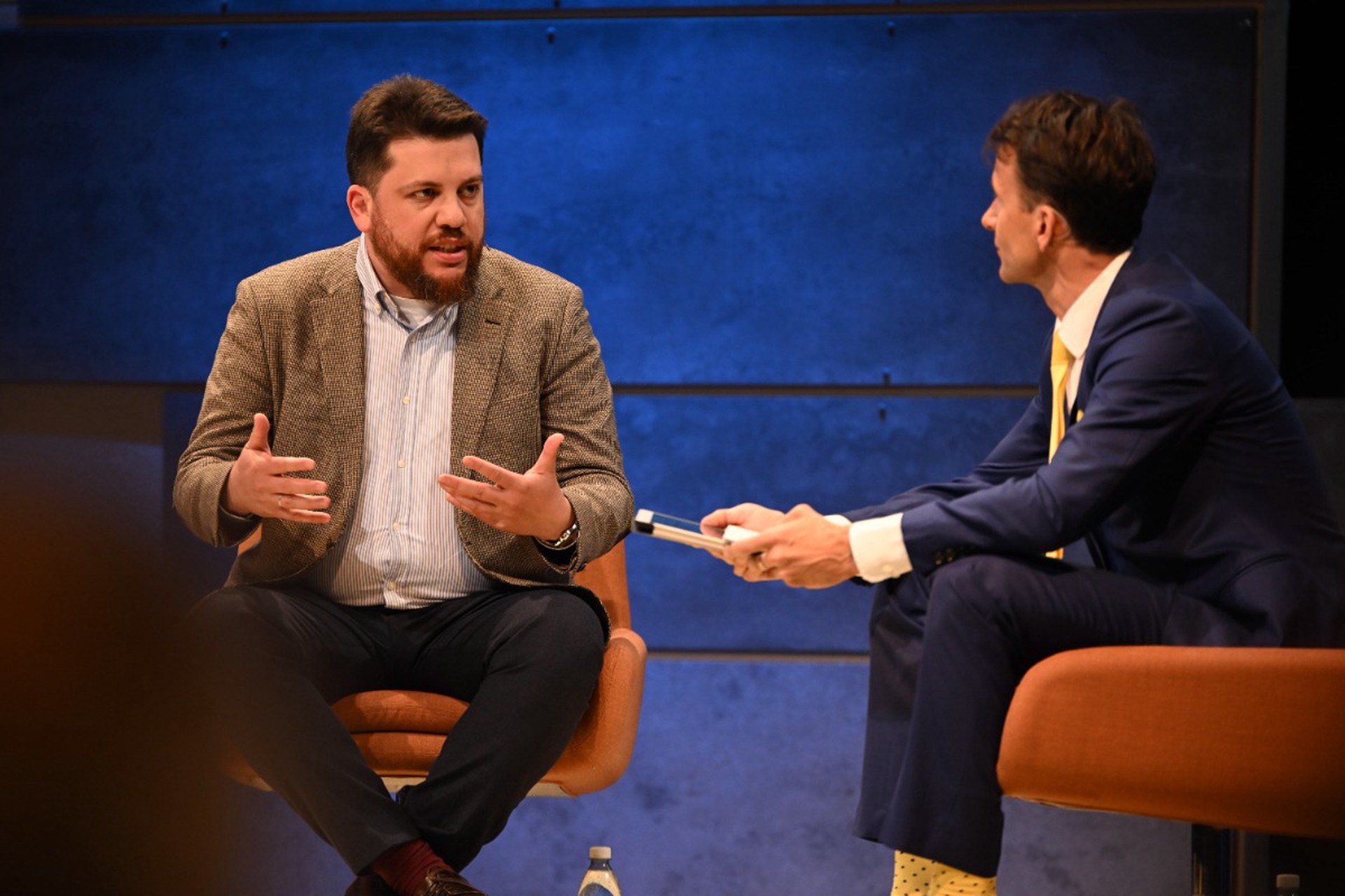 Иноагента Волкова* хотят выгнать из Европы за оскорбление нациста