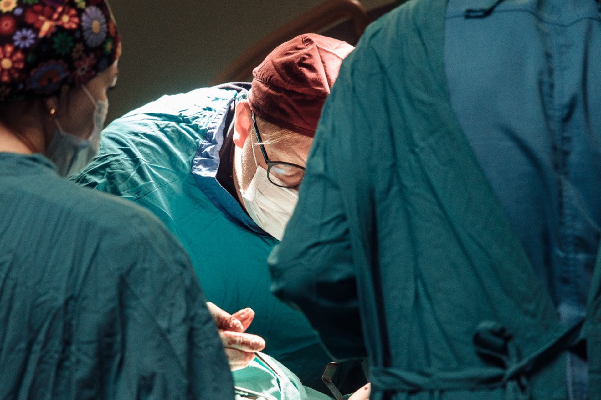 «Святой протянул каску»: российского бойца спасло чудо после ужасного ранения