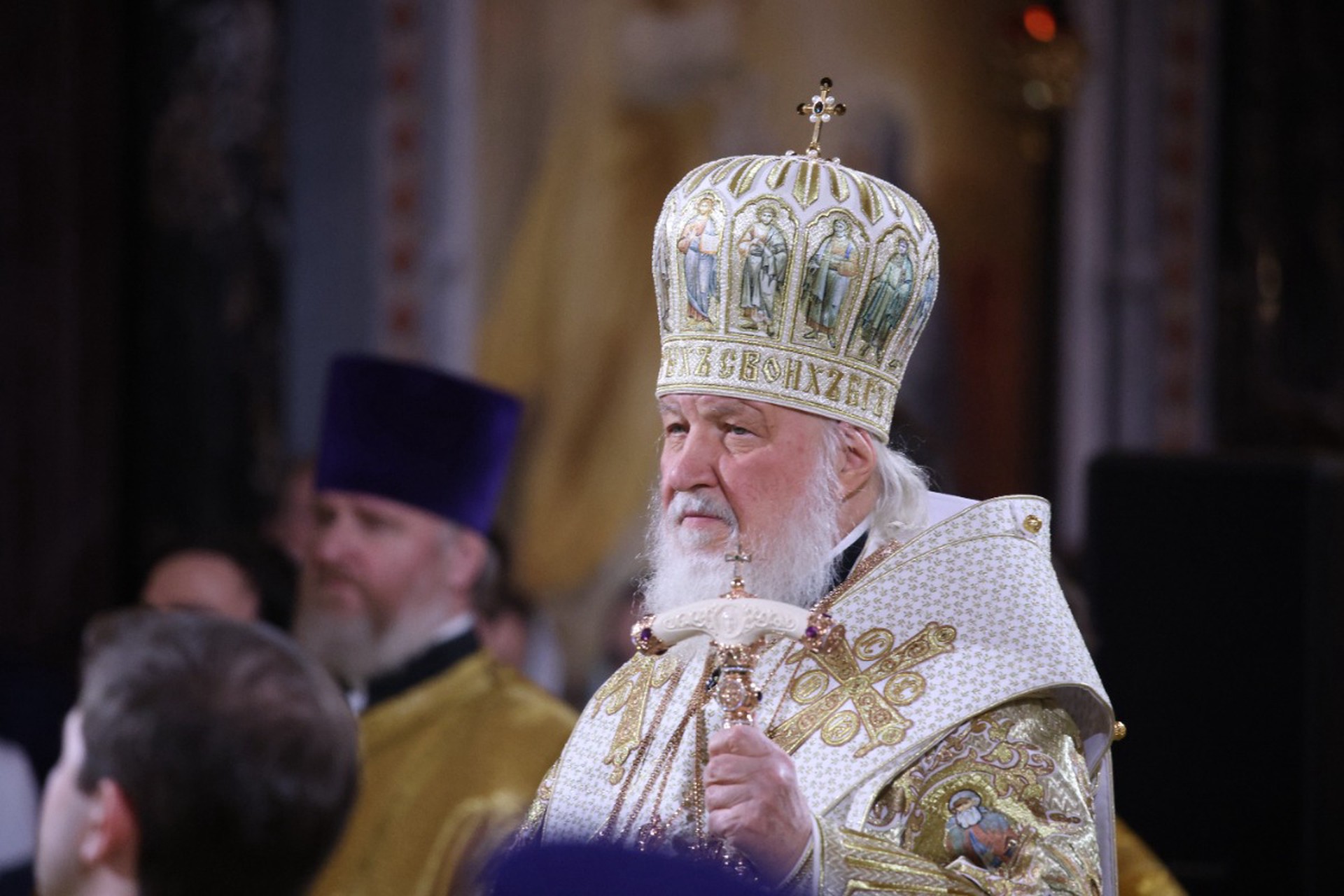 Патриарх Кирилл призвал штрафовать матерщинников