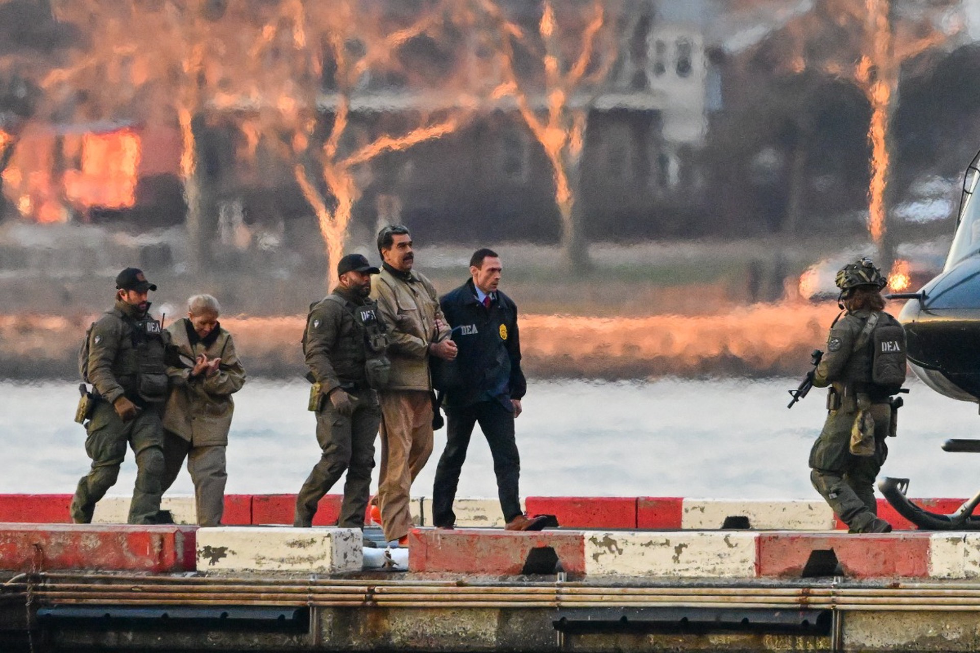 Жена Мадуро добровольно пошла за супругом в момент захвата