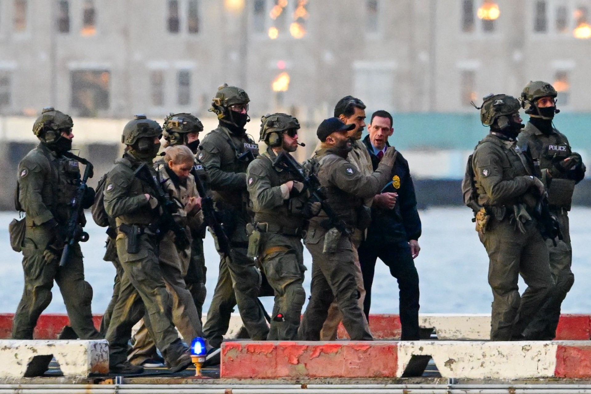 Миру – предосторожности: какой ящик Пандоры открыл Трамп в Венесуэле