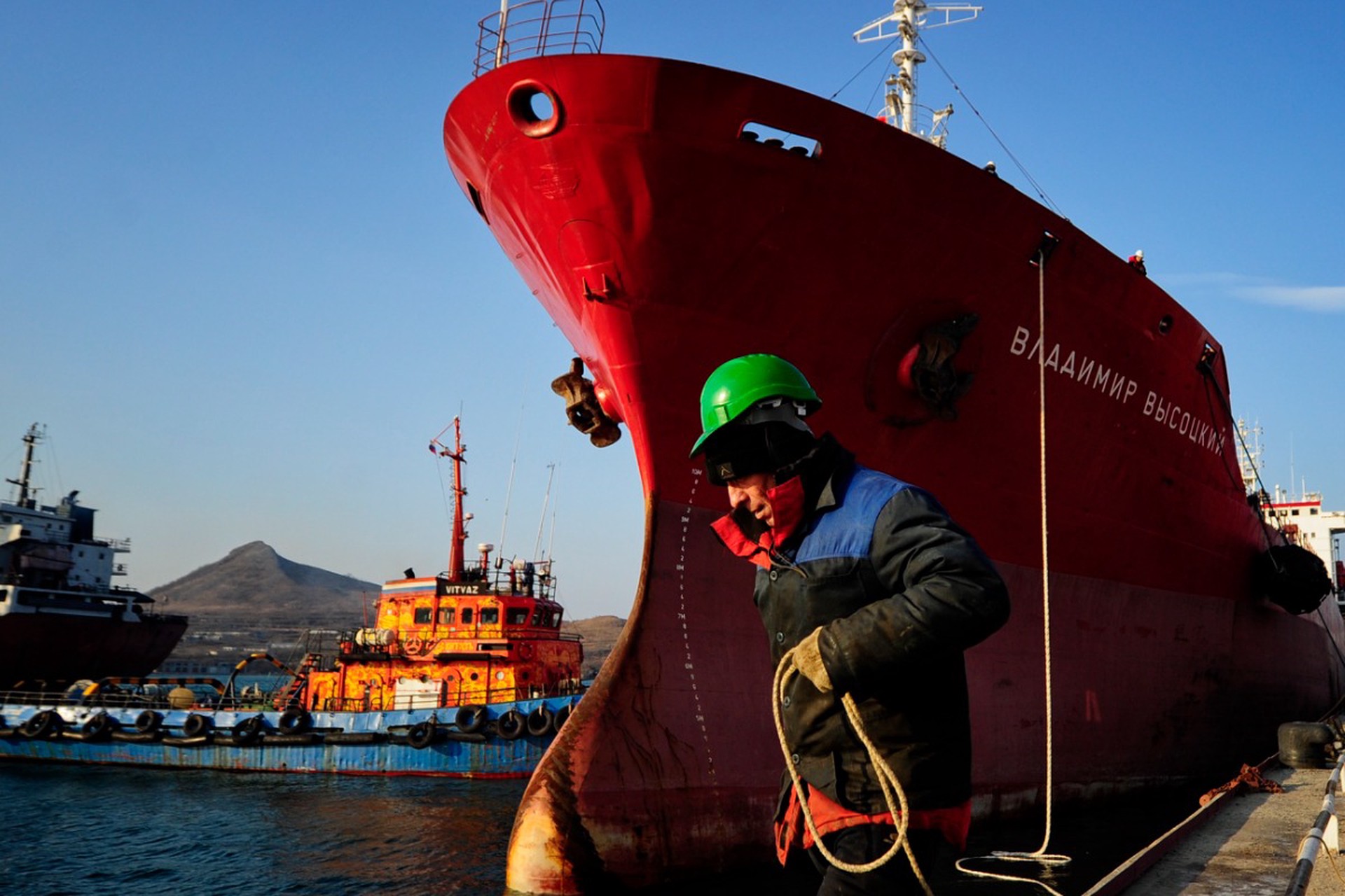 Огромные пошлины для покупателей российской нефти угрожает ввести Трамп