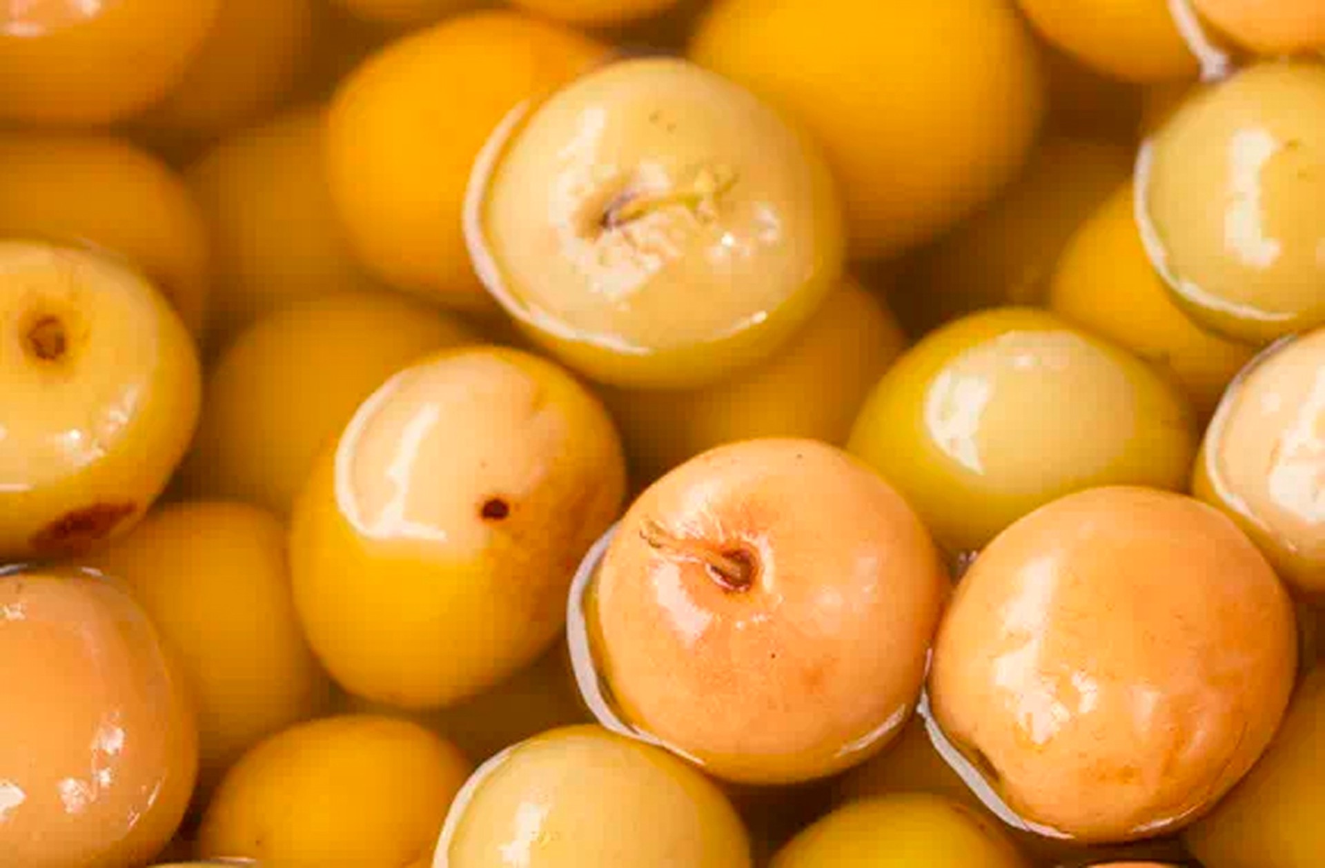 Диетолог раскрыла пользу моченых яблок