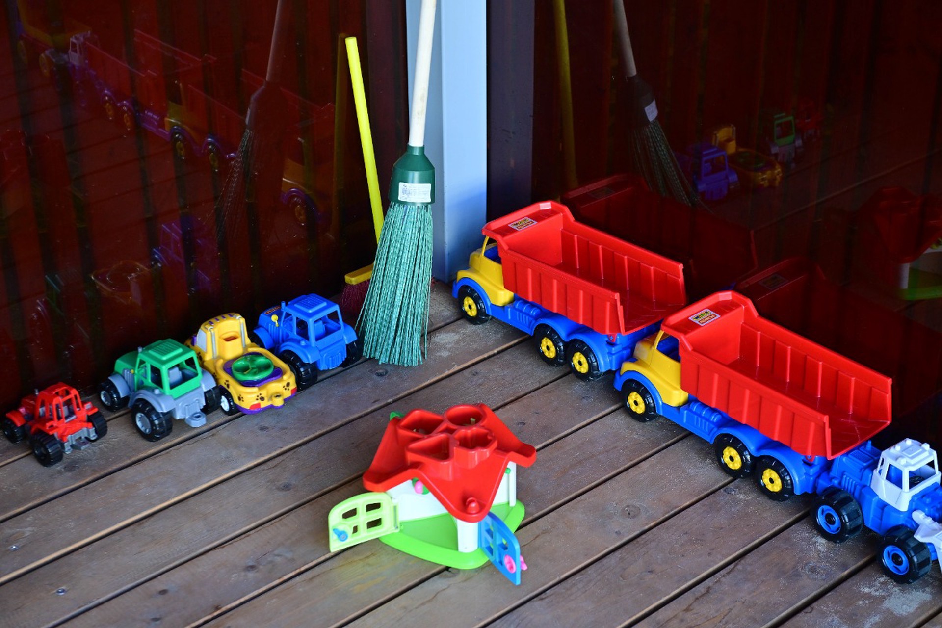 В России предложили вернуть субботники для родителей в детских садах