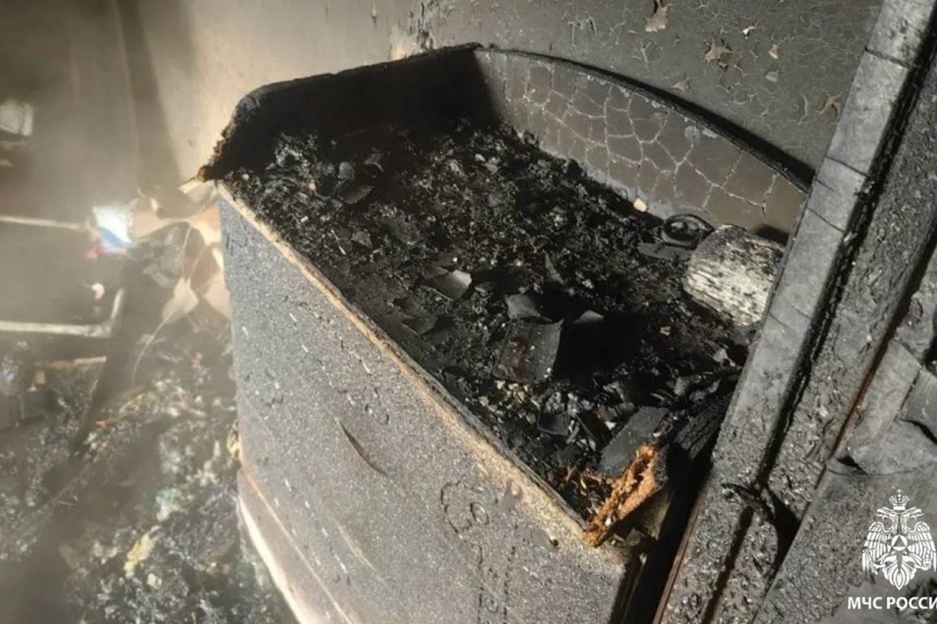 Грудной ребенок погиб при пожаре в российском регионе