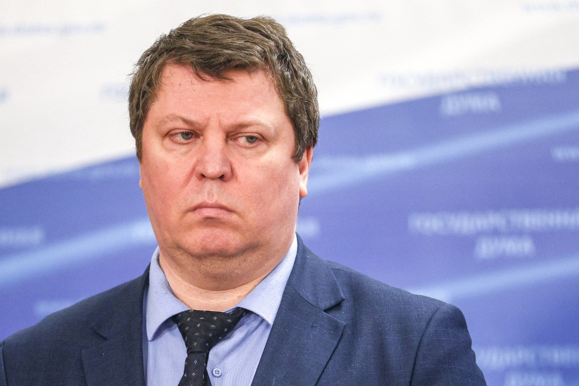 Депутат Матвеев уличил Долину в высокомерии и вредности