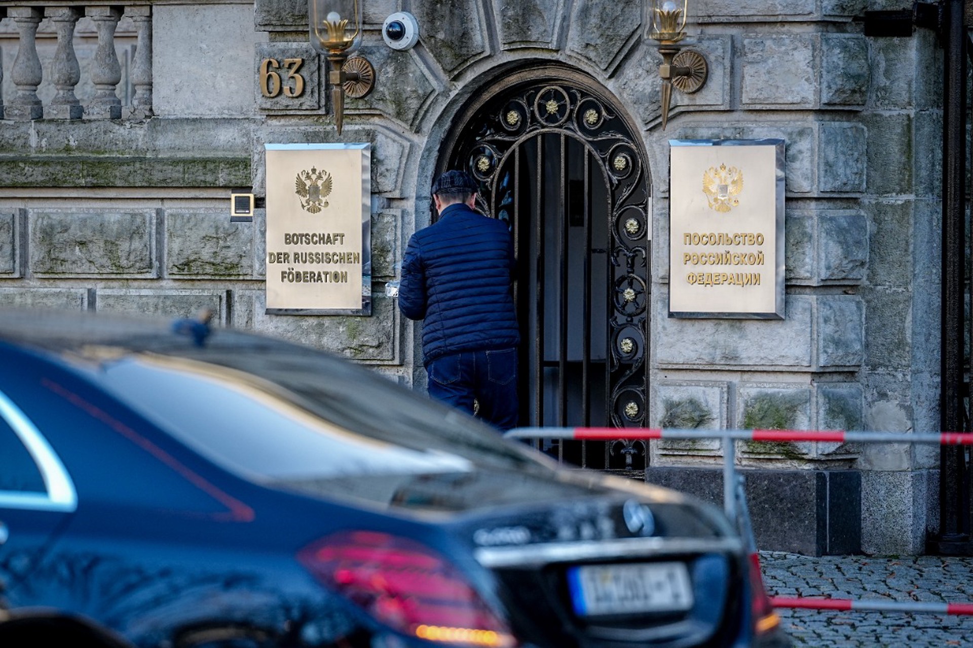 Германия высылает заместителя военного атташе посольства РФ в Берлине