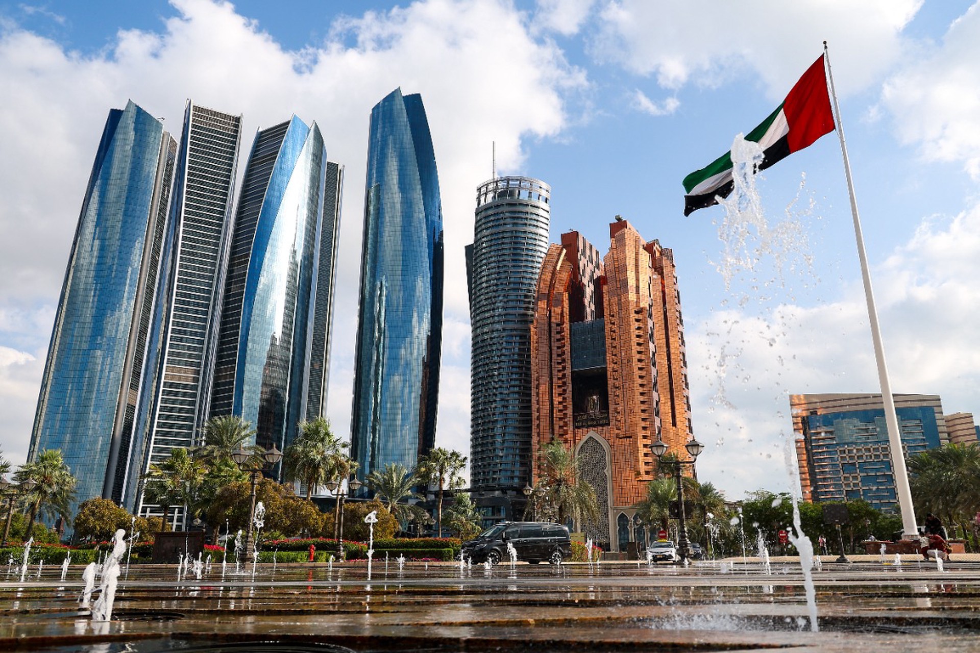 Политолог назвал основные темы предстоящей трехсторонней встречи России, США и Украины