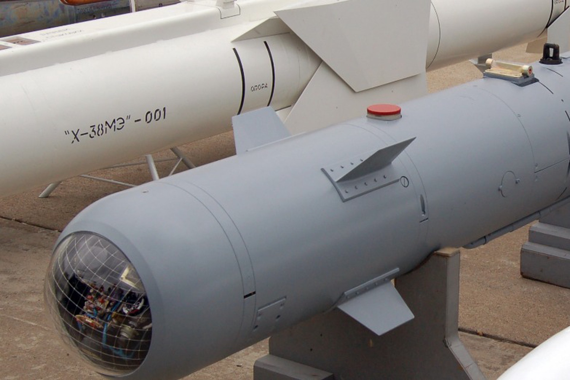 ВСУ атаковали Россию умными бомбами