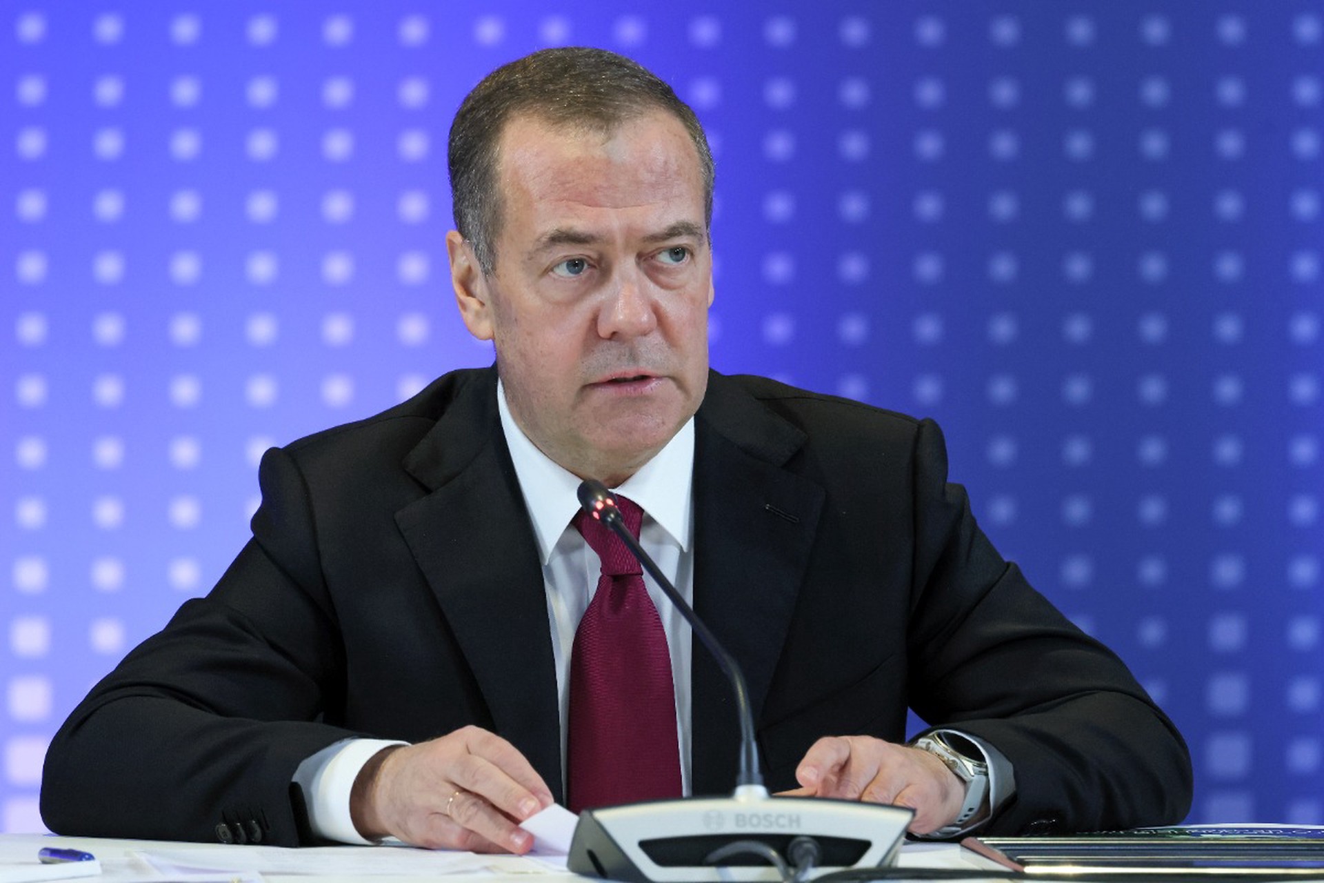 Медведев раскритиковал слова генсека ООН про Крым и Донбасс