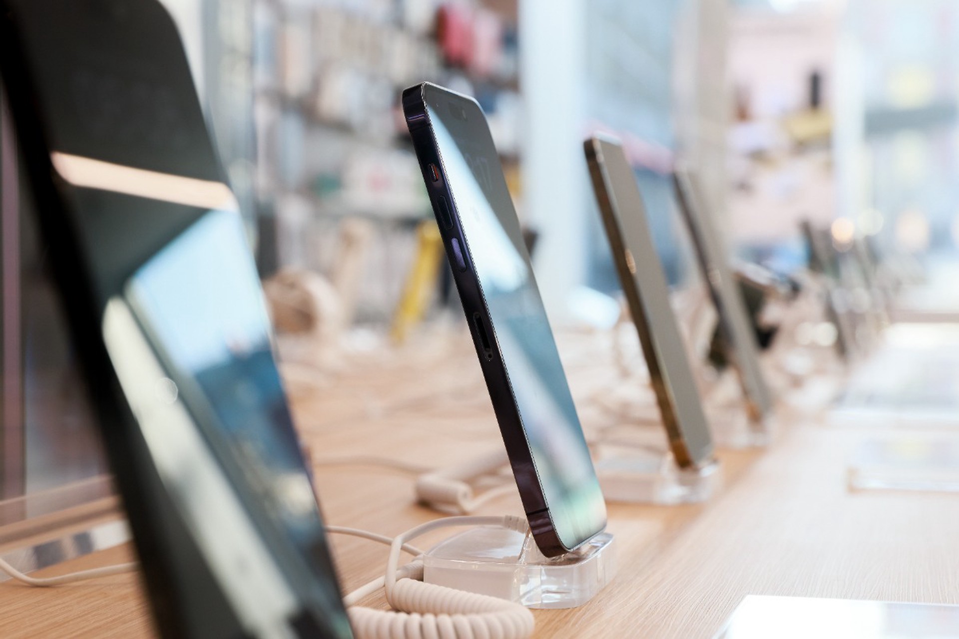 Россиян предупредили о росте цен на смартфоны