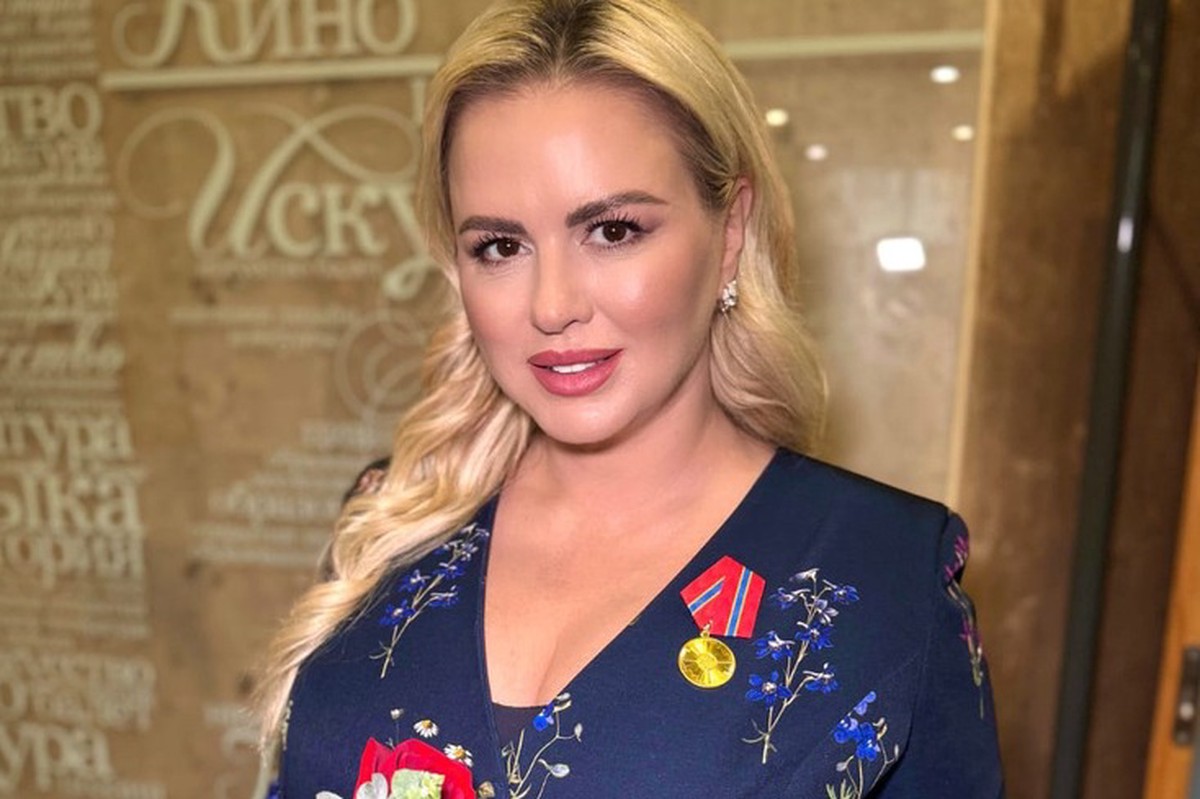 Анна Семенович рассказала о навязчивом внимании поклонников