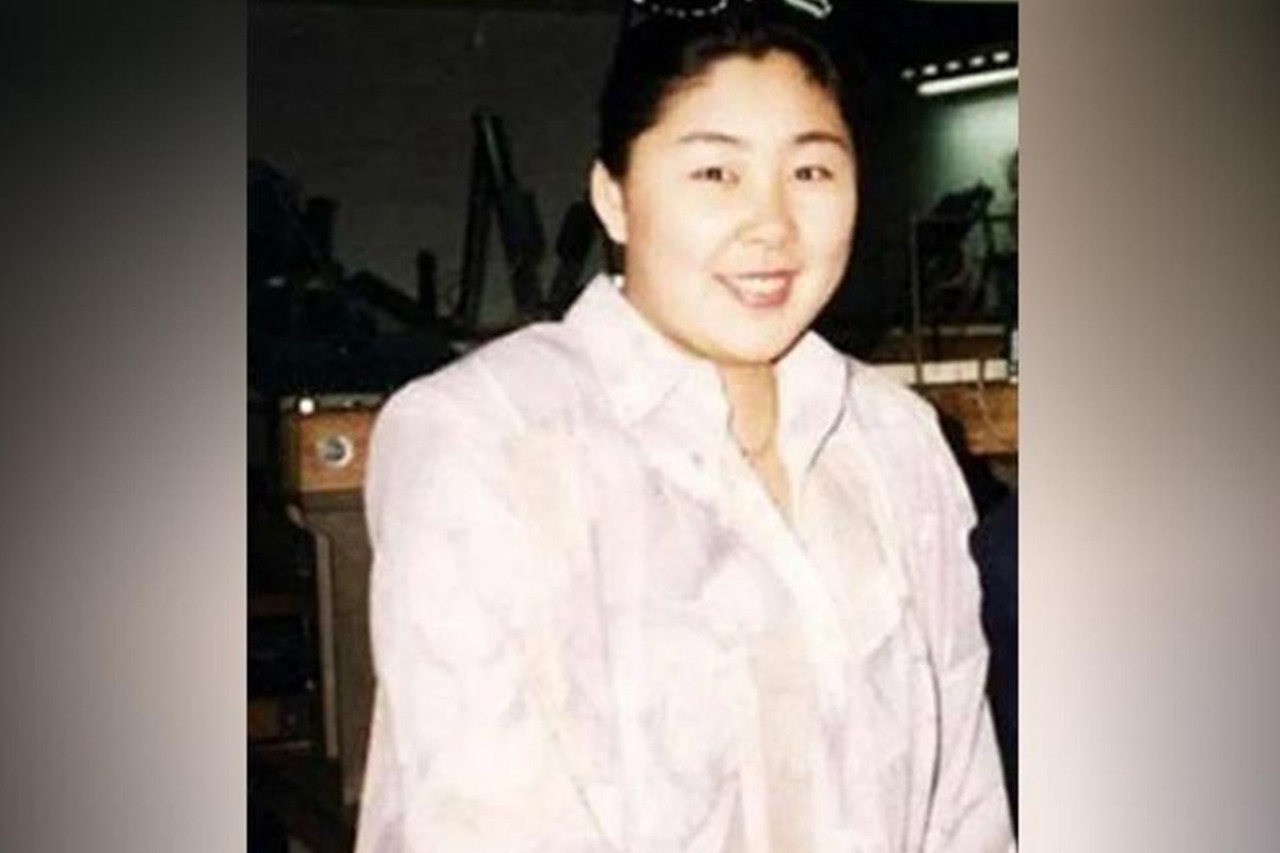 Измена мужа и торговля консервами: как живет Анита Цой