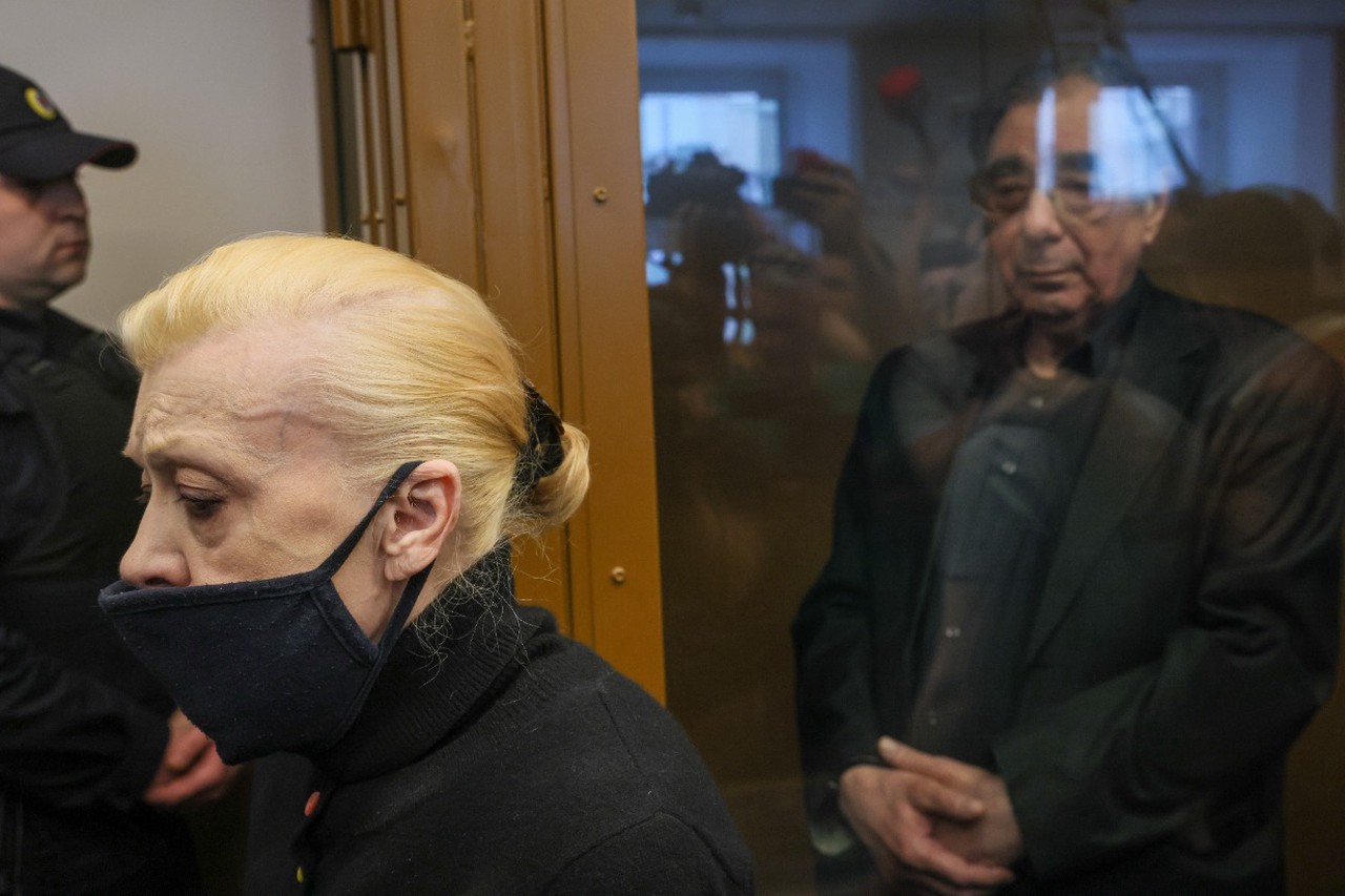 Туманное завещание: кому достанется наследство Баталова после смерти Леонтенко