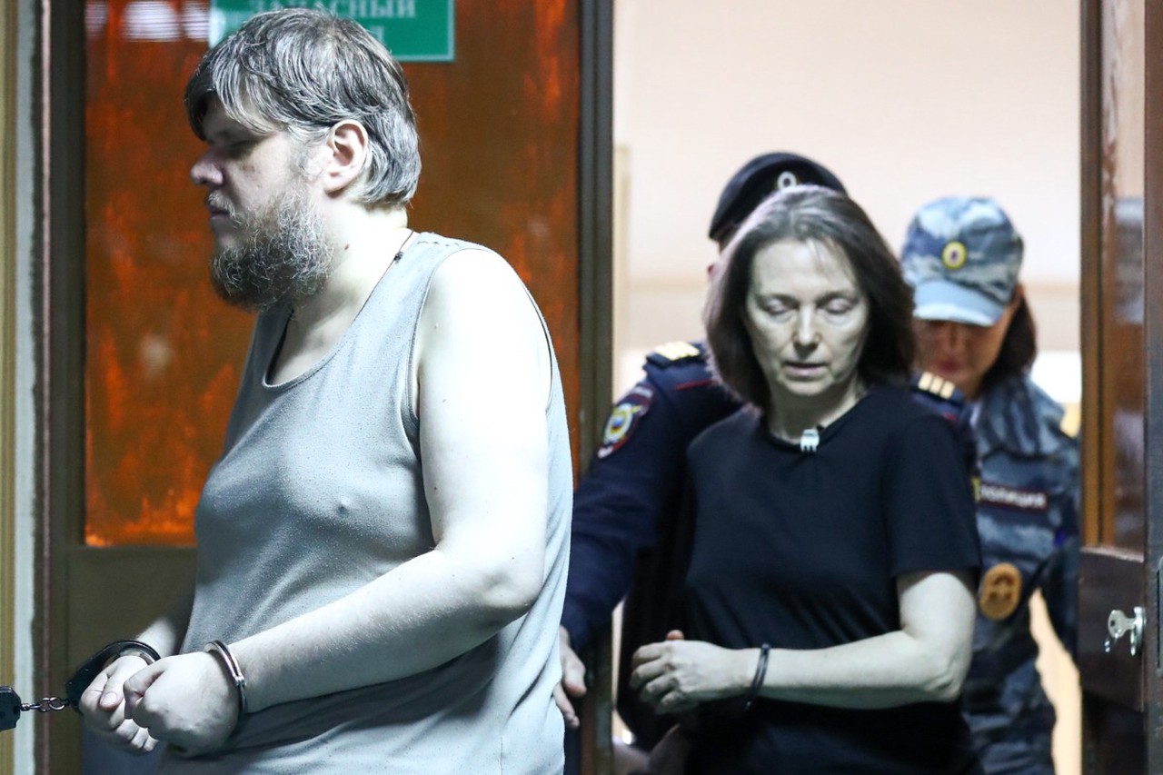 «Бог Кузя»: отсидевший лидер секты снова вербует последователей