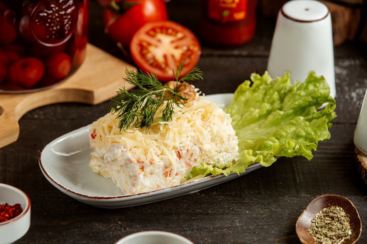 Салаты на 8 Марта: простые и красивые рецепты для праздника