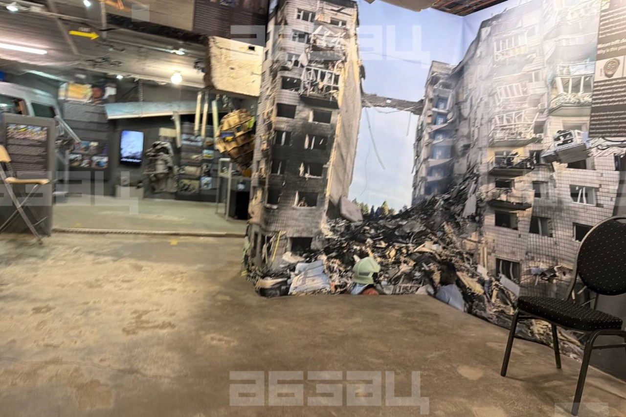 Выбрали Гитлера: украинская выставка в Берлине провалилась