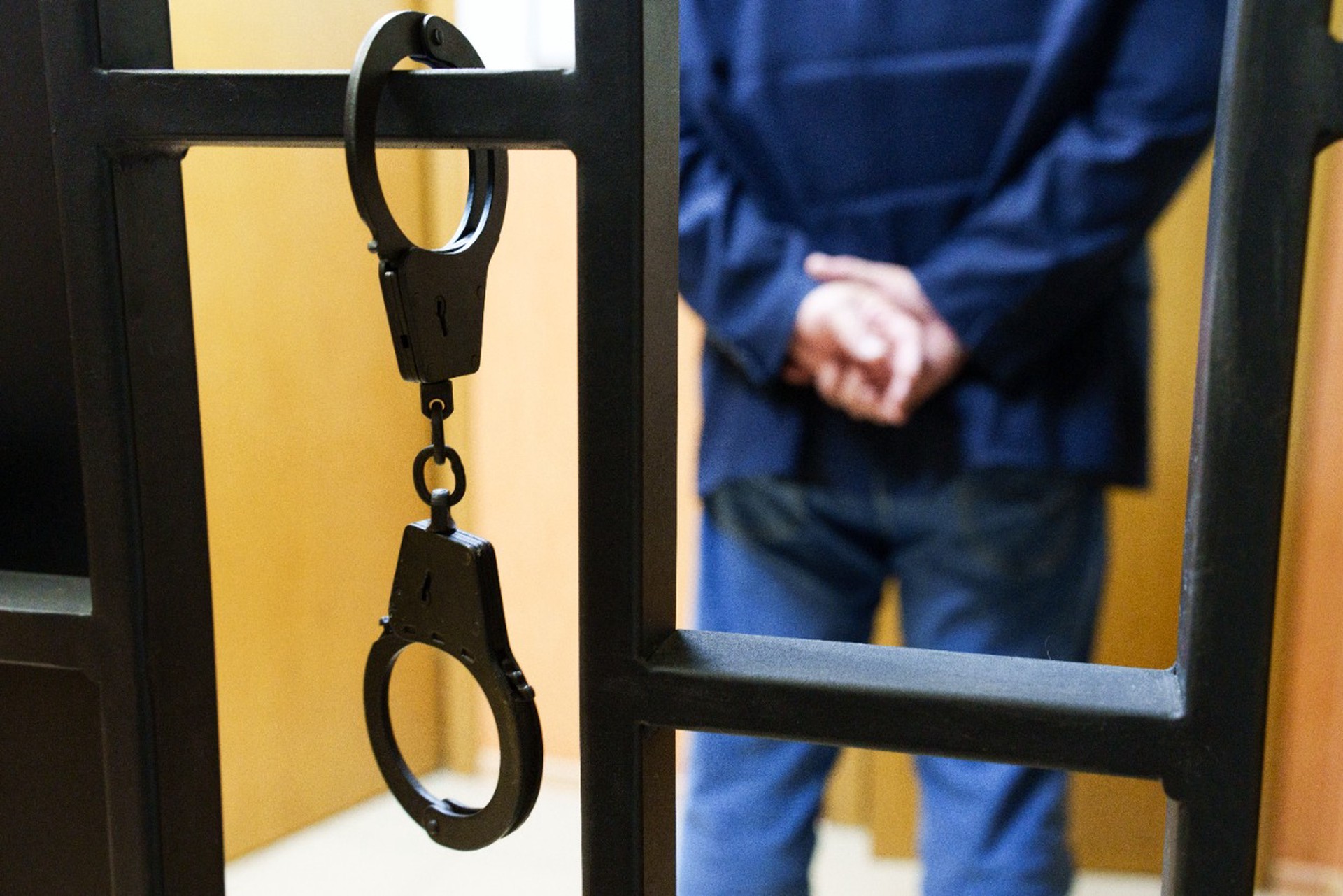 Пожизненное заключение в России: правовые основы, условия содержания и статистика