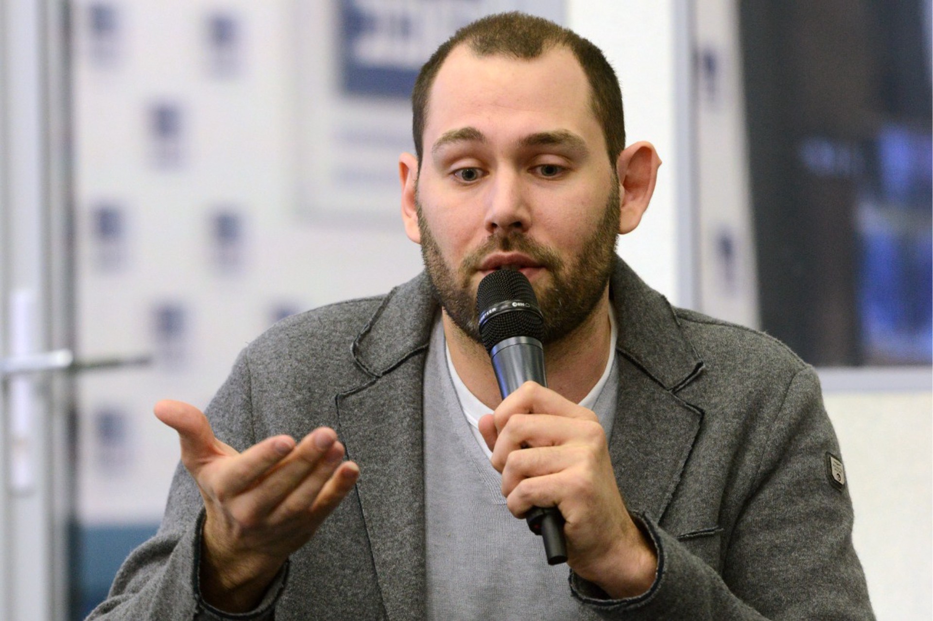 Слепакову* предложили «отмыться» от клейма российскими миллионами 