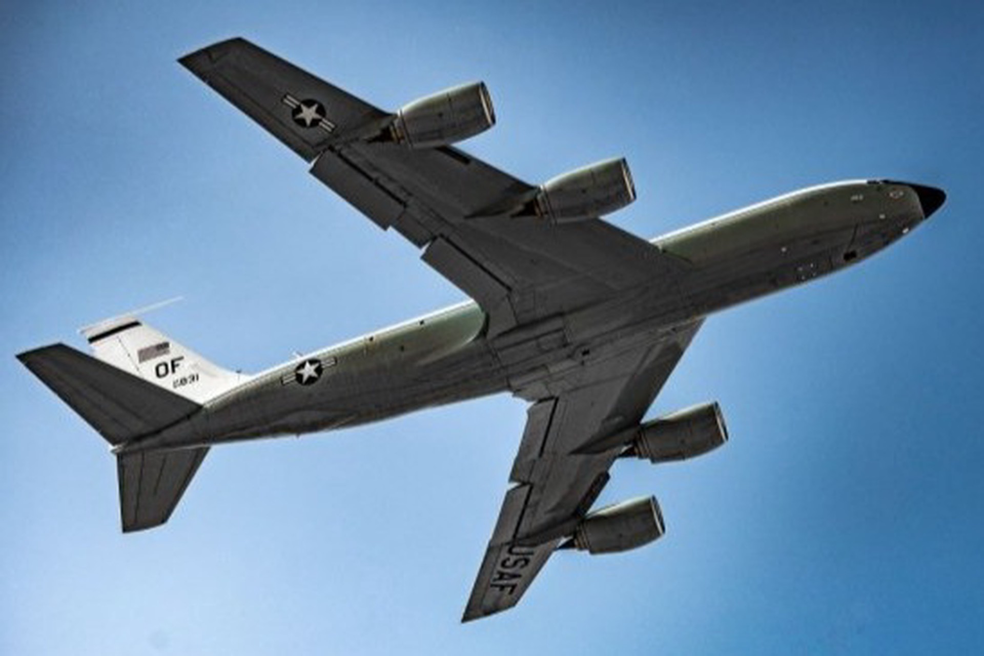 Над российской границей заметили разведку США и Британии