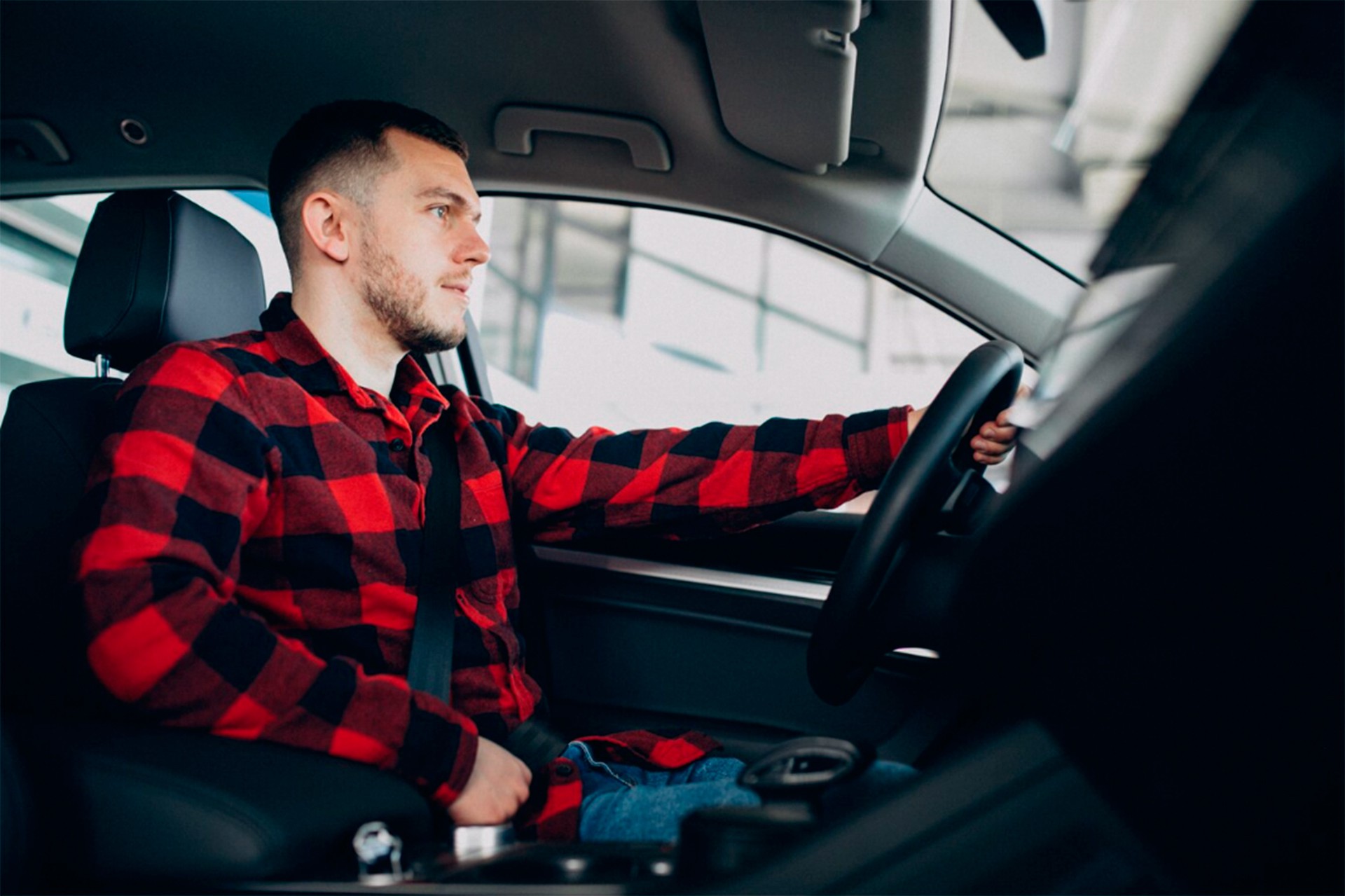 Уролог предупредил мужчин о риске остаться без детей из-за подогрева сидений в авто