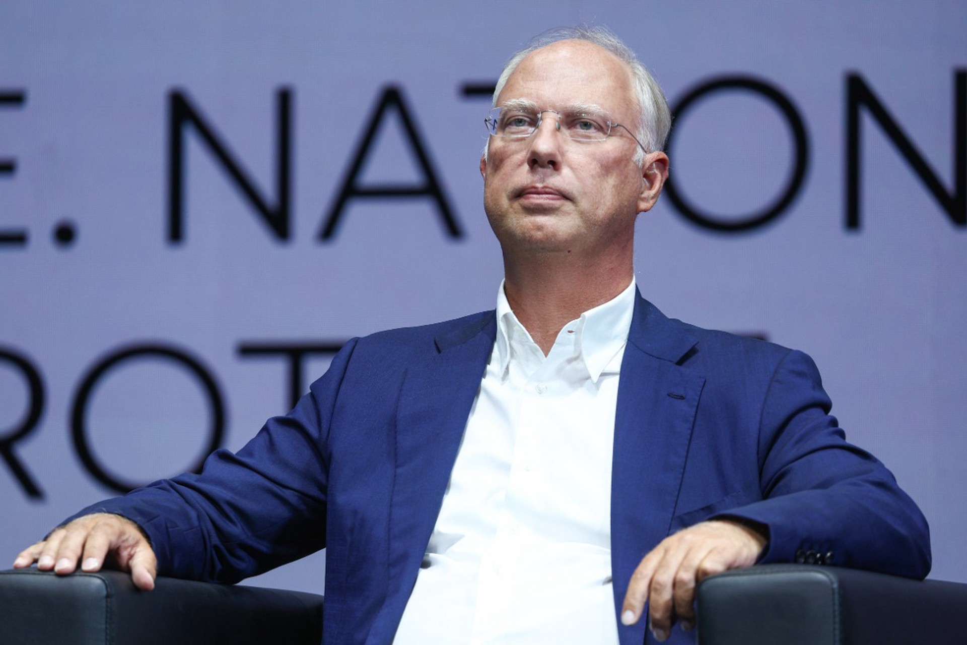 Дмитриев заявил о панике среди либеральных элит