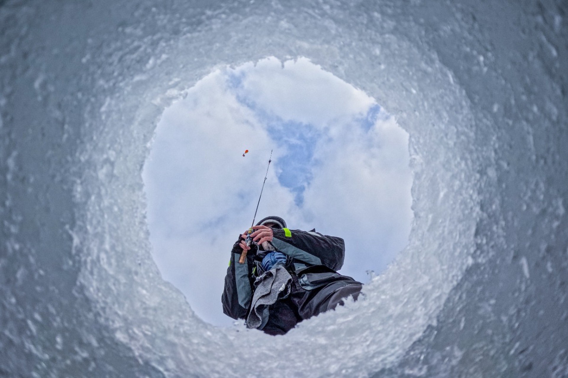 Спасатель вынес грозное предупреждение любителям зимней рыбалки