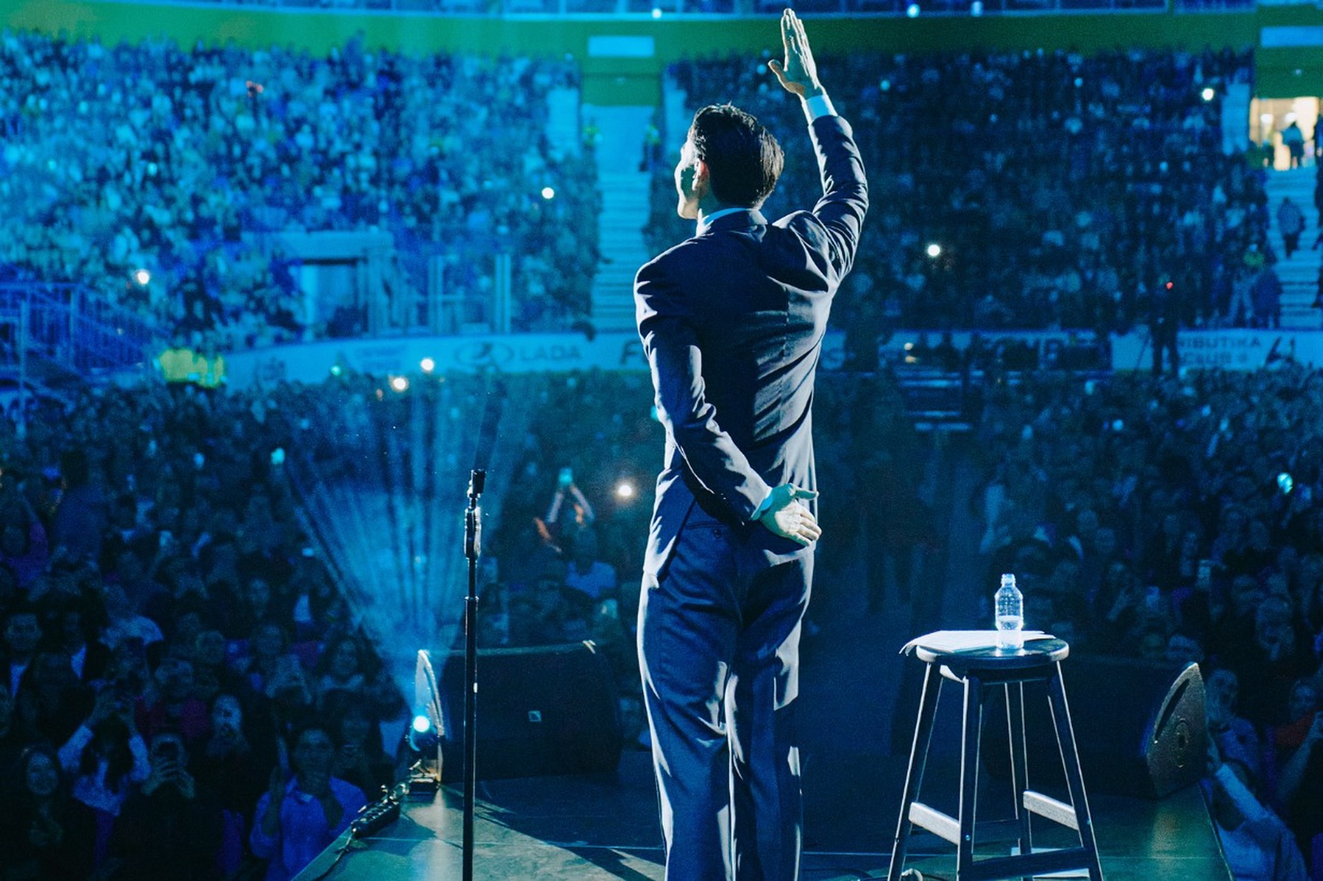 Скандальный комик Нурлан Сабуров планирует заработать миллионы на концерте