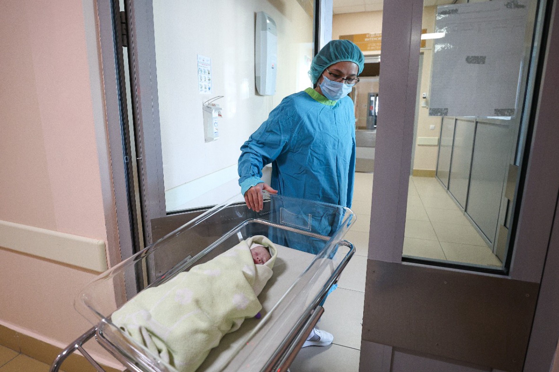 Младенцев будут обследовать на два новых заболевания