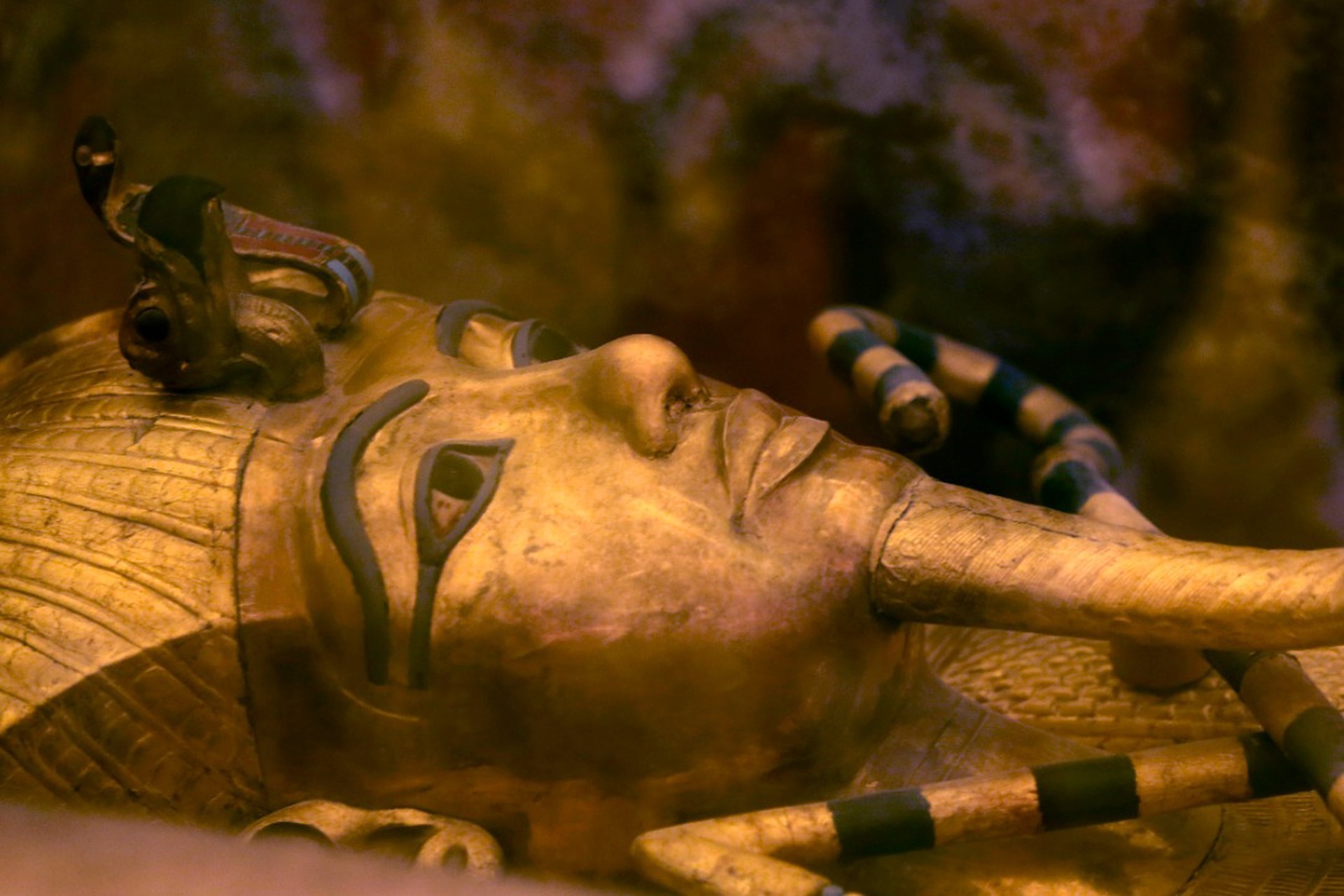 Загадочные саркофаги Долины царей: что обнаружили археологи 20 лет назад