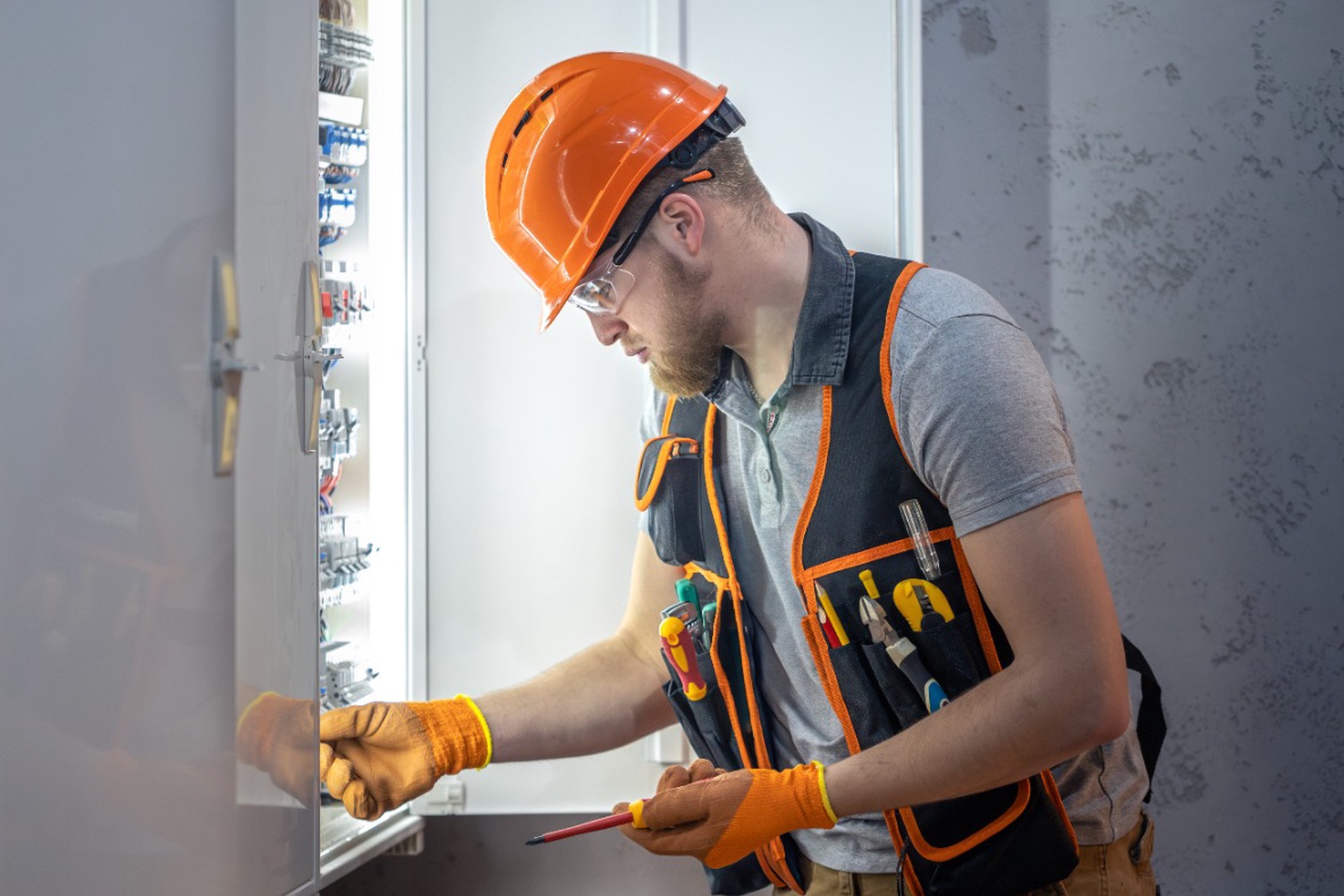 В Госдуме ответили, кто должен оплачивать замену электросчетчиков