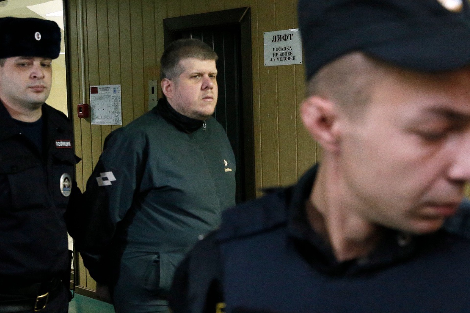 «Бог Кузя»: отсидевший лидер секты снова вербует последователей