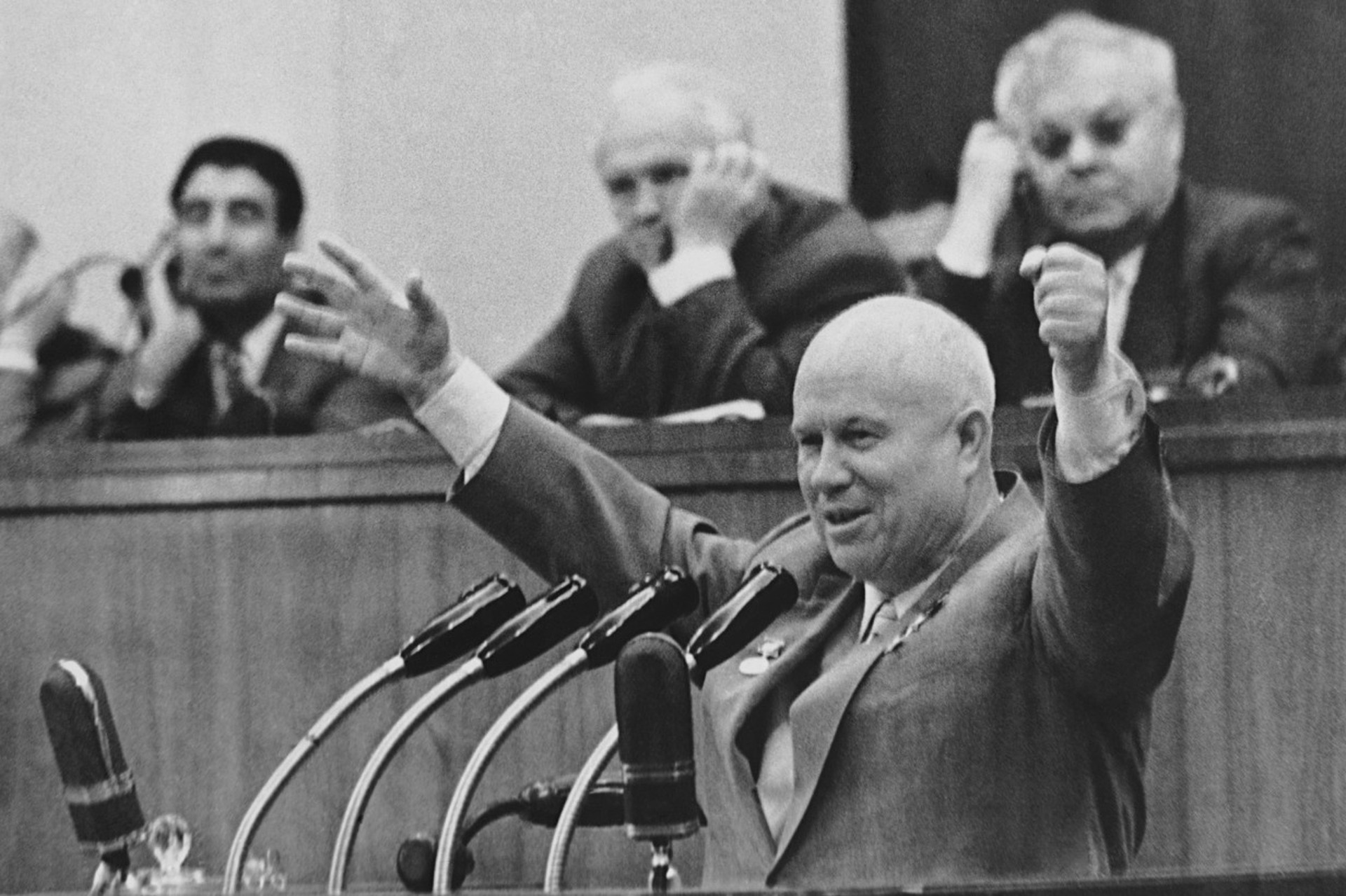 Пиратский доклад: как ХХ съезд КПСС разрушил единство соцлагеря