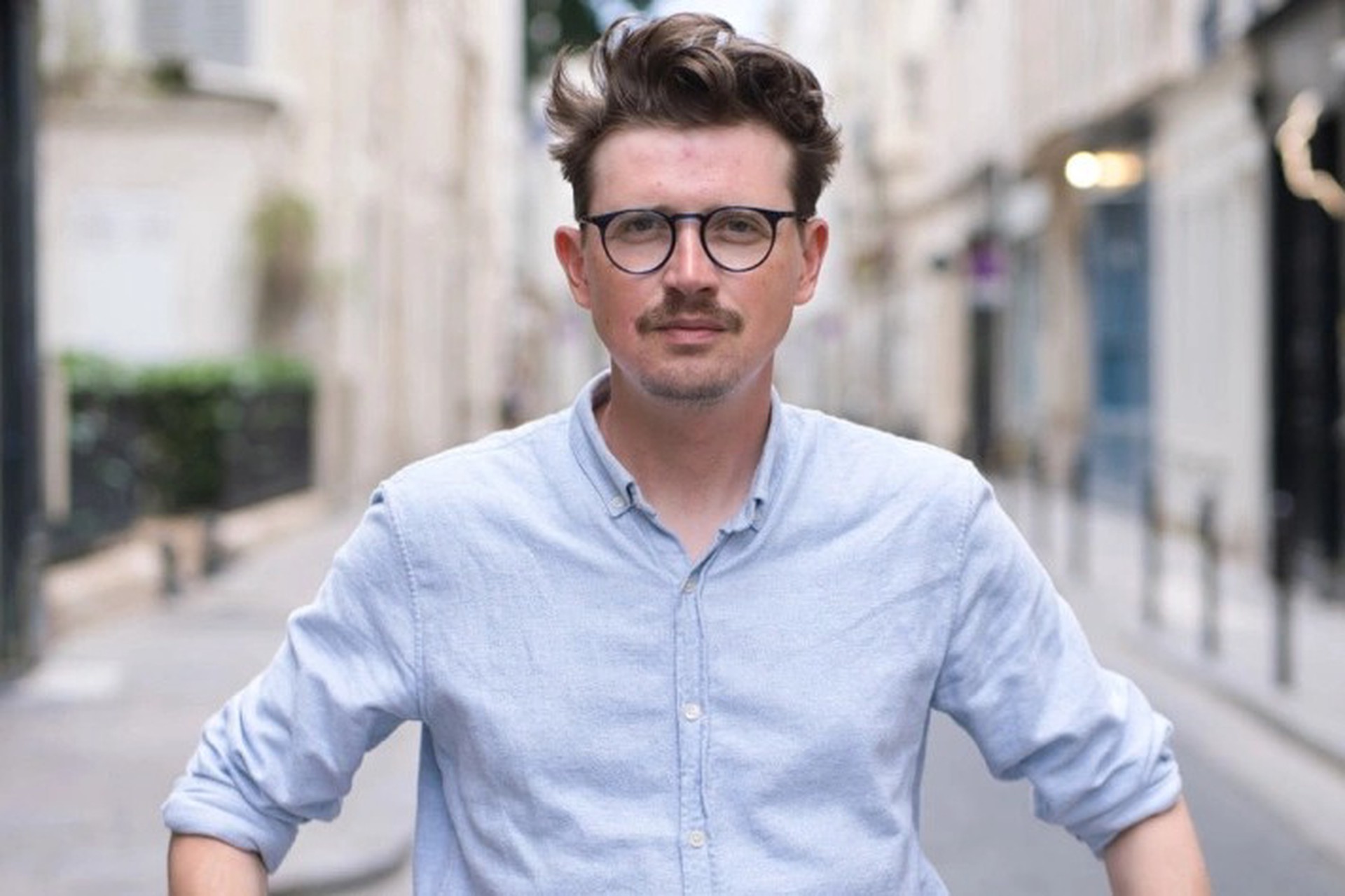 Призывавшего распустить ВС РФ журналиста Катаева* приговорили к сроку