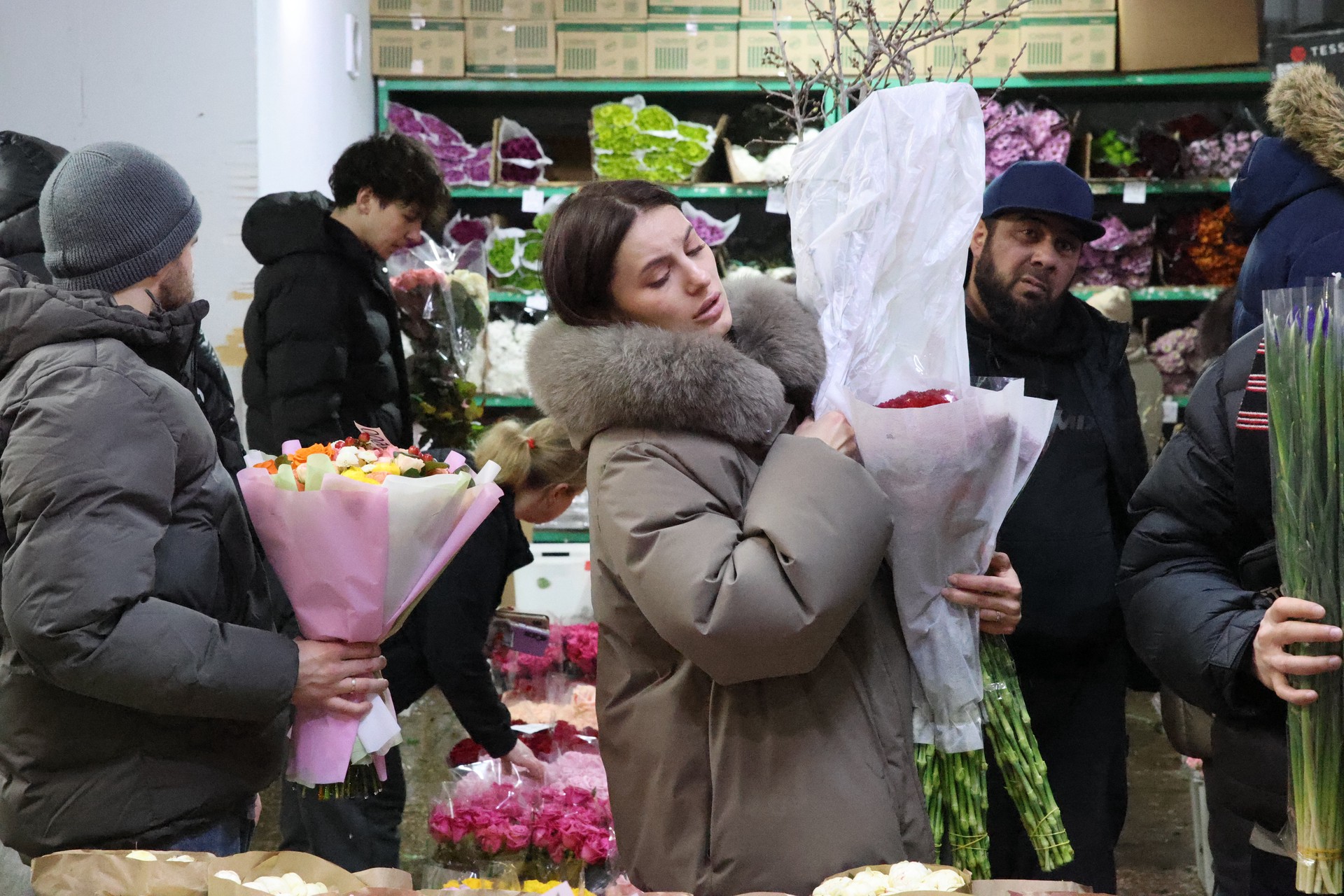 Мужчин предупредили перед 8 Марта, какие цветы могут таить опасность для женщин