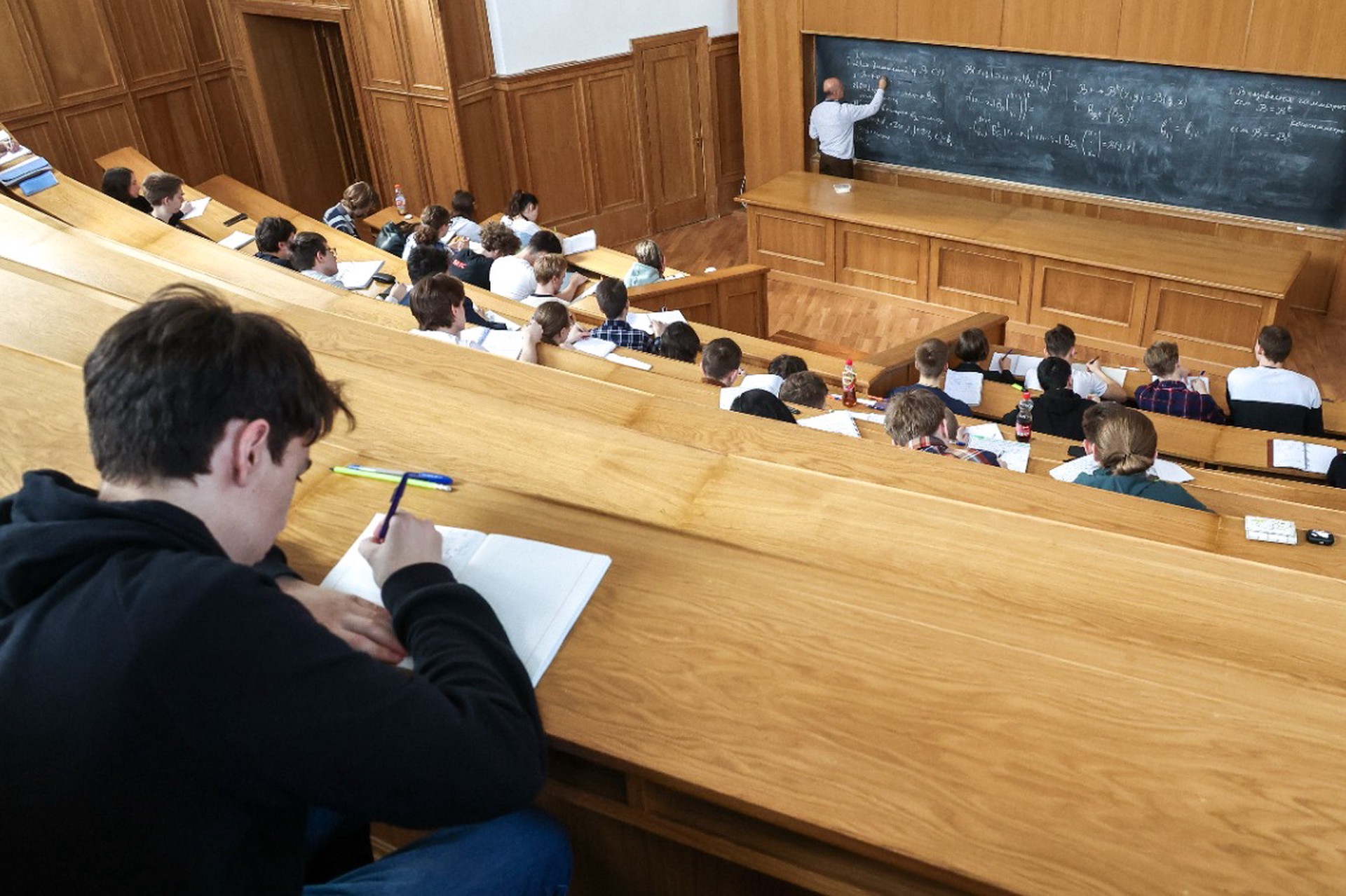 Ученье – всем: почему в Россию продолжают ехать студенты из Эстонии, Латвии и с Украины