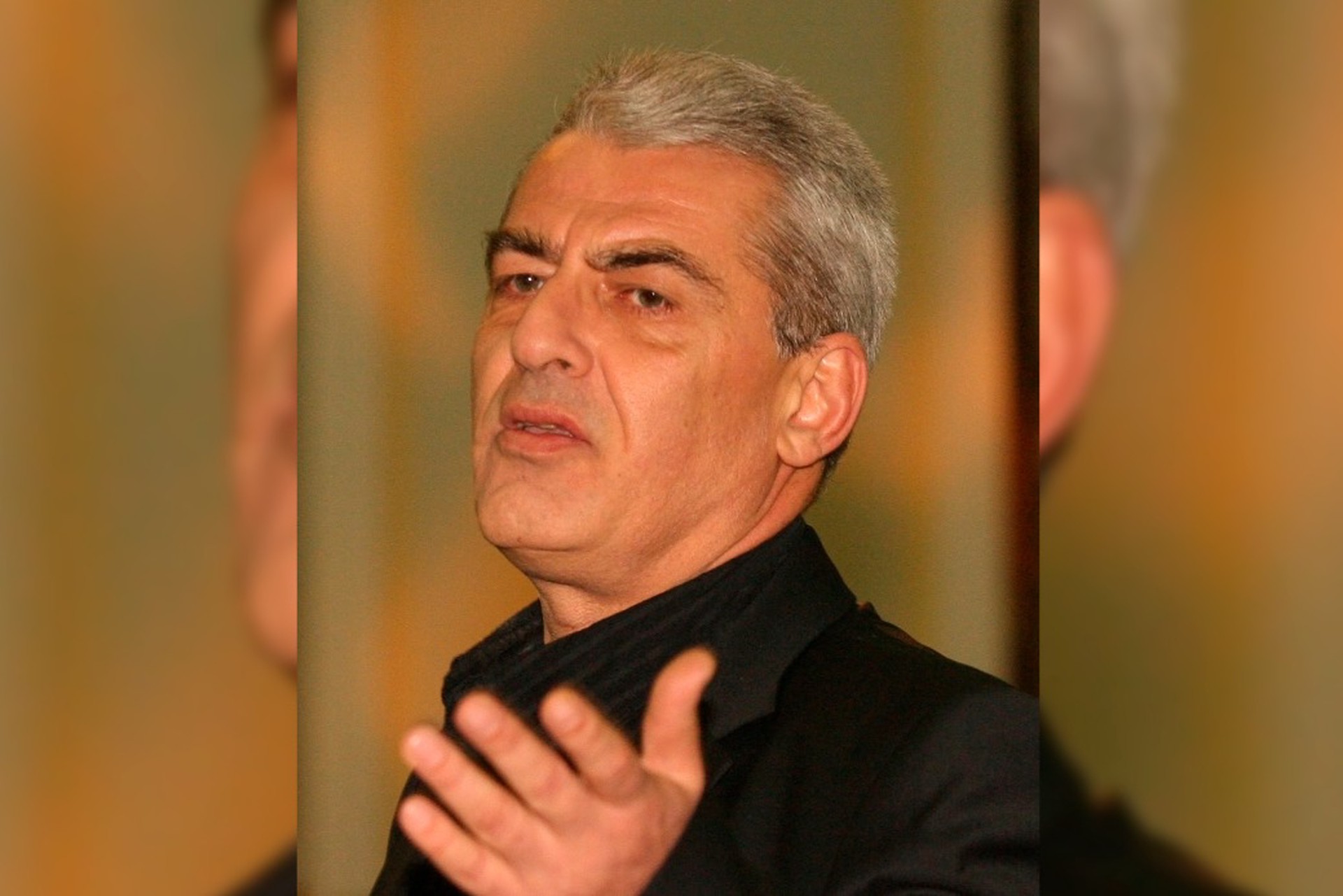 В России призвали прекратить продажу книг писателя-русофоба Гиголашвили